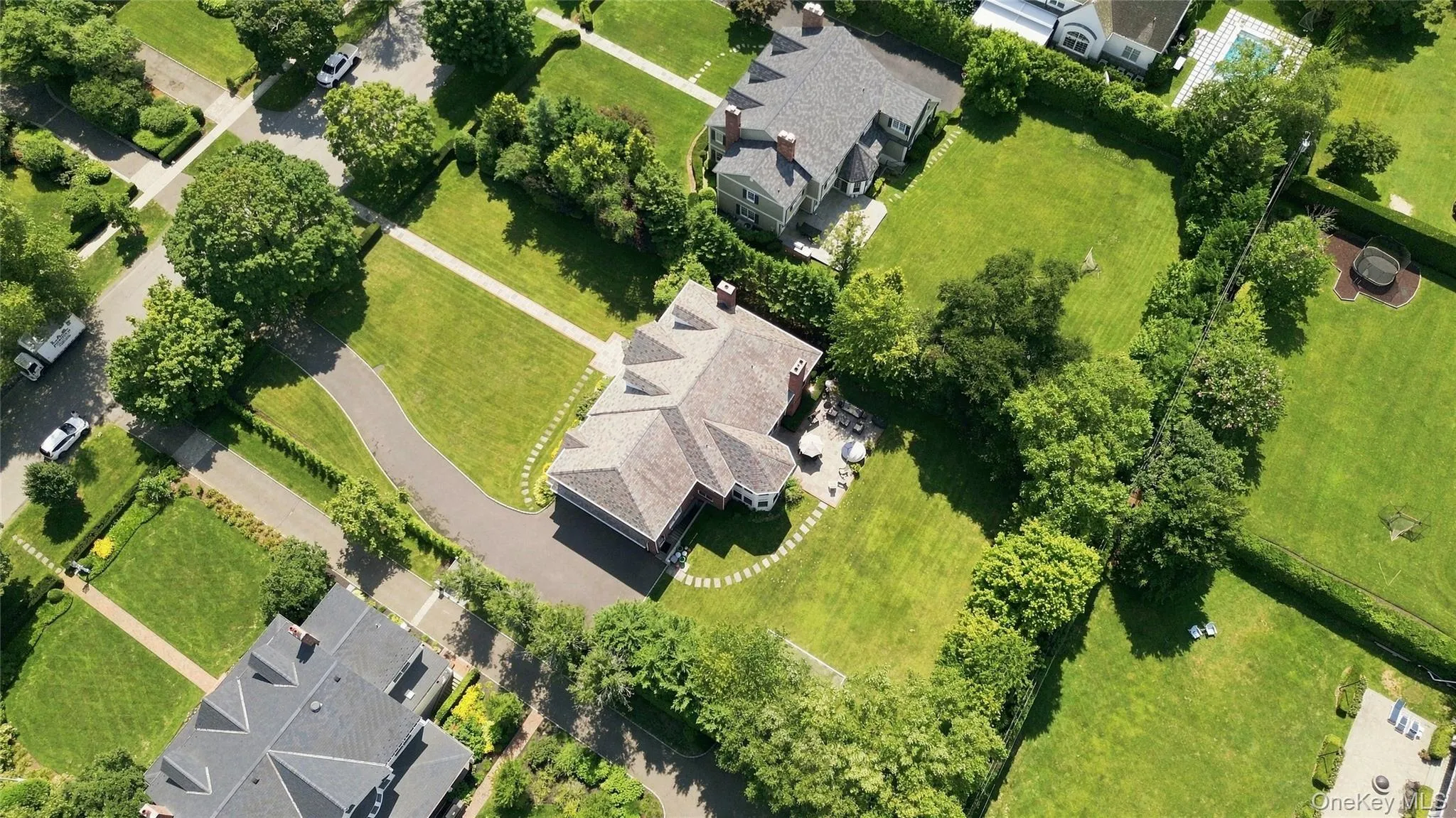 87 4th Street, Hempstead, NY, 6 Bedrooms Bedrooms, 10 Rooms Rooms,5 BathroomsBathrooms,Residential,For Rent,4th,0,1035608 87 4th Street, Hempstead, NY, 6 Bedrooms Bedrooms, 10 Rooms Rooms,5 BathroomsBathrooms,Residential,For Rent,4th,0,1035608