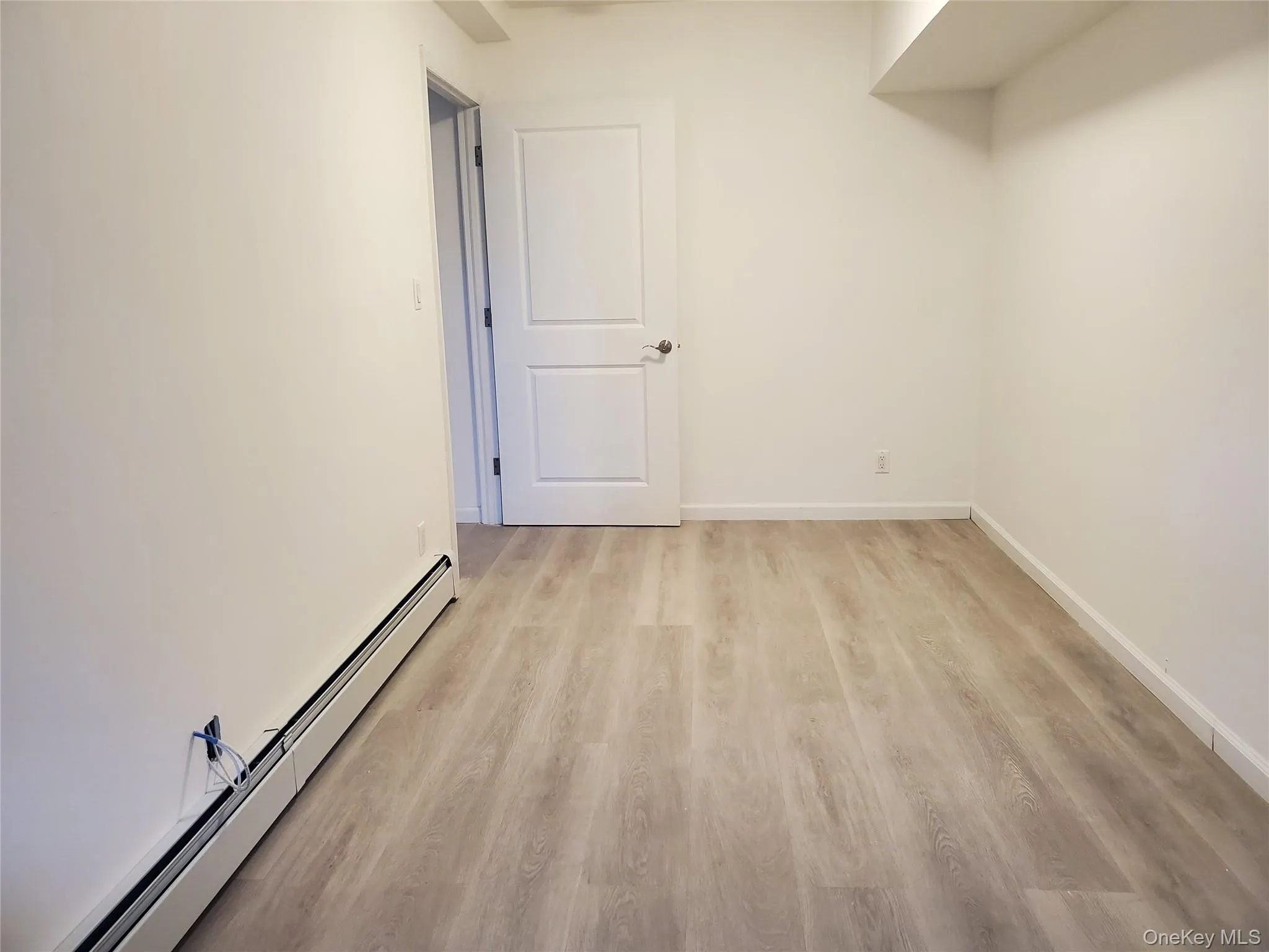 6-05 129st Street, New York, NY, 1 Bedroom Bedrooms, 3 Room Rooms,1 BathroomBathrooms,Residential Lease,For Rent,129st,0,1035611 6-05 129st Street, New York, NY, 1 Bedroom Bedrooms, 3 Room Rooms,1 BathroomBathrooms,Residential Lease,For Rent,129st,0,1035611