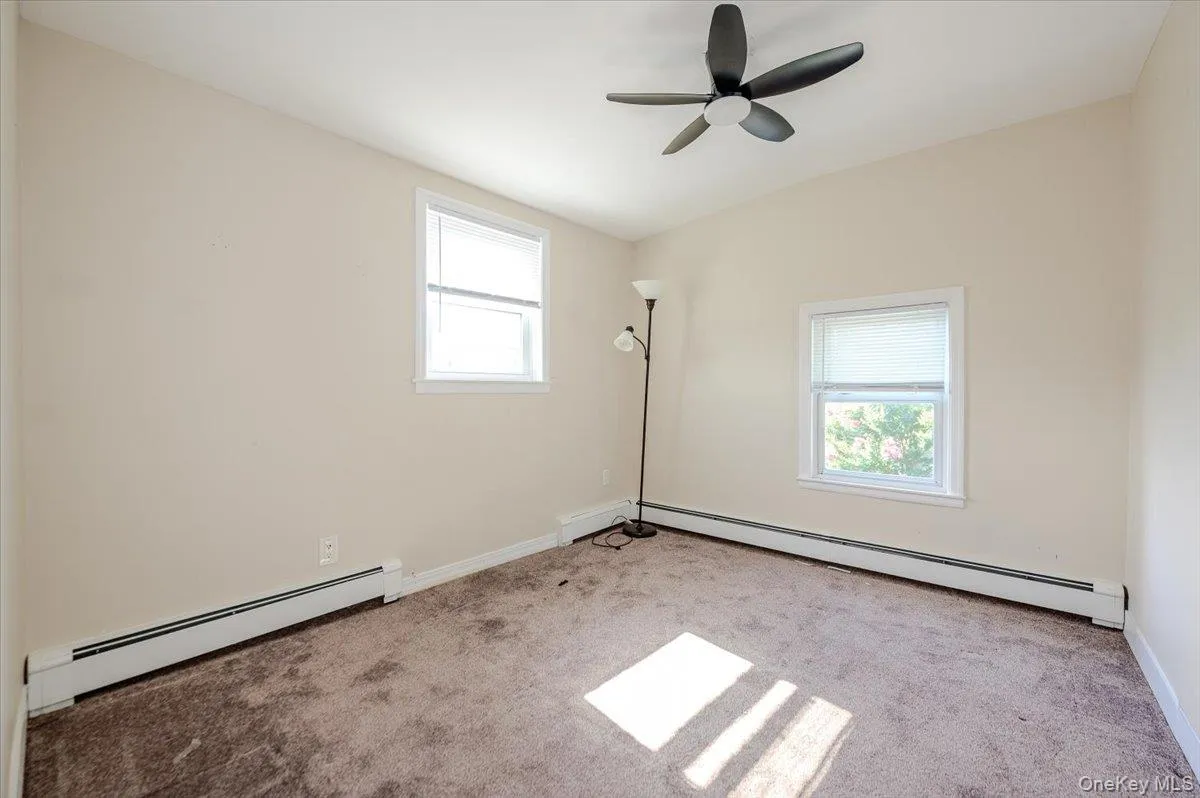 13 Truxton Road, Hempstead, NY, 3 Bedrooms Bedrooms, 5 Rooms Rooms,1 BathroomBathrooms,Residential Lease,For Rent,Truxton,0,1035612 13 Truxton Road, Hempstead, NY, 3 Bedrooms Bedrooms, 5 Rooms Rooms,1 BathroomBathrooms,Residential Lease,For Rent,Truxton,0,1035612