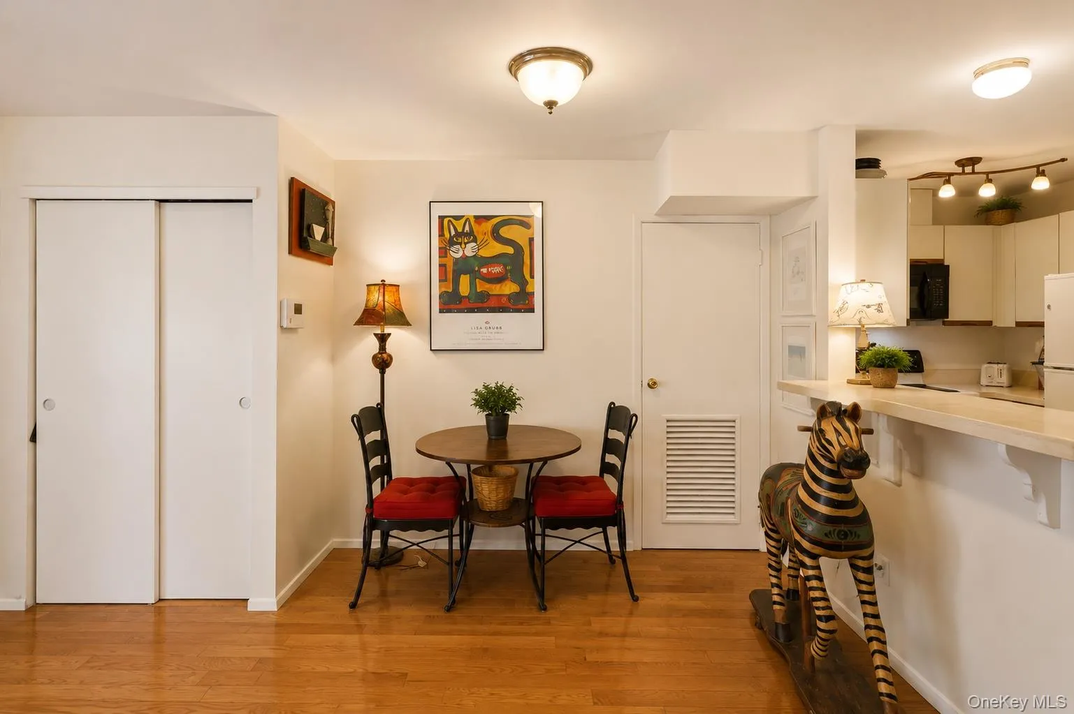 823 Shore Road, Long Beach, NY, 2 Bedrooms Bedrooms, 6 Rooms Rooms,1 BathroomBathrooms,Residential,For Rent,Shore,0,1035624 823 Shore Road, Long Beach, NY, 2 Bedrooms Bedrooms, 6 Rooms Rooms,1 BathroomBathrooms,Residential,For Rent,Shore,0,1035624