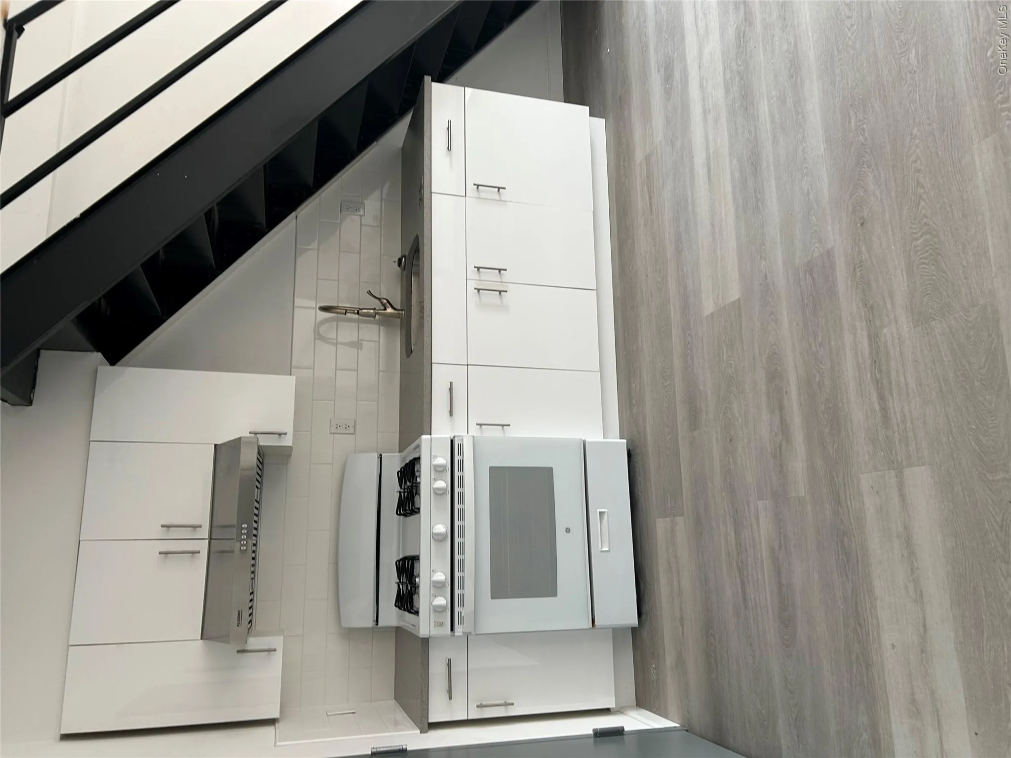 6-05 129st Street, New York, NY, 2 Bedrooms Bedrooms, 5 Rooms Rooms,2 BathroomsBathrooms,Residential Lease,For Rent,129st,0,1035625 6-05 129st Street, New York, NY, 2 Bedrooms Bedrooms, 5 Rooms Rooms,2 BathroomsBathrooms,Residential Lease,For Rent,129st,0,1035625