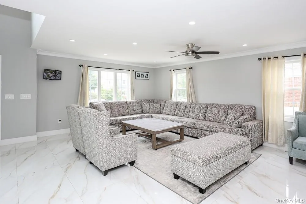 42 Celler Avenue, North Hempstead, NY, 4 Bedrooms Bedrooms, 8 Rooms Rooms,4 BathroomsBathrooms,Residential,For Rent,Celler,0,1035629 42 Celler Avenue, North Hempstead, NY, 4 Bedrooms Bedrooms, 8 Rooms Rooms,4 BathroomsBathrooms,Residential,For Rent,Celler,0,1035629