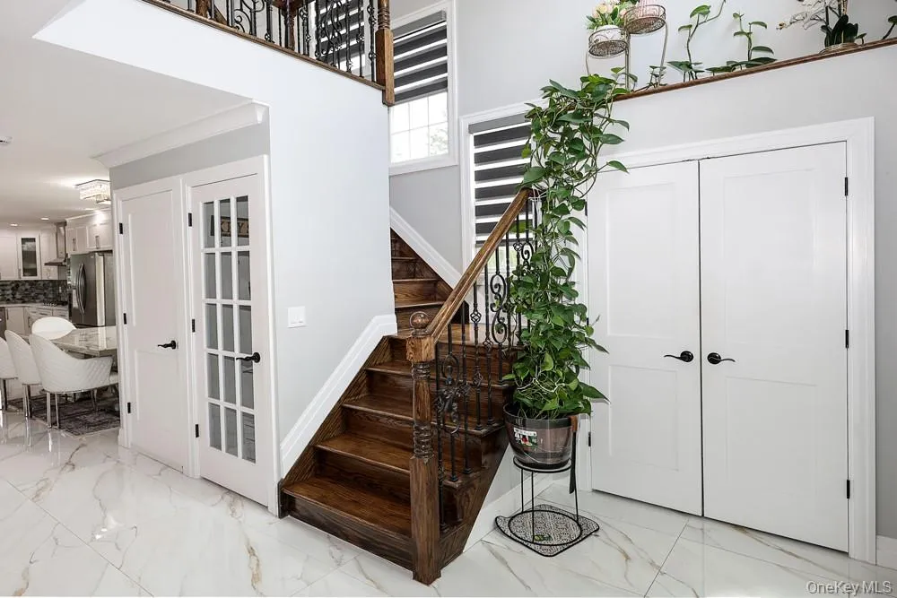 42 Celler Avenue, North Hempstead, NY, 4 Bedrooms Bedrooms, 8 Rooms Rooms,4 BathroomsBathrooms,Residential,For Rent,Celler,0,1035629 42 Celler Avenue, North Hempstead, NY, 4 Bedrooms Bedrooms, 8 Rooms Rooms,4 BathroomsBathrooms,Residential,For Rent,Celler,0,1035629