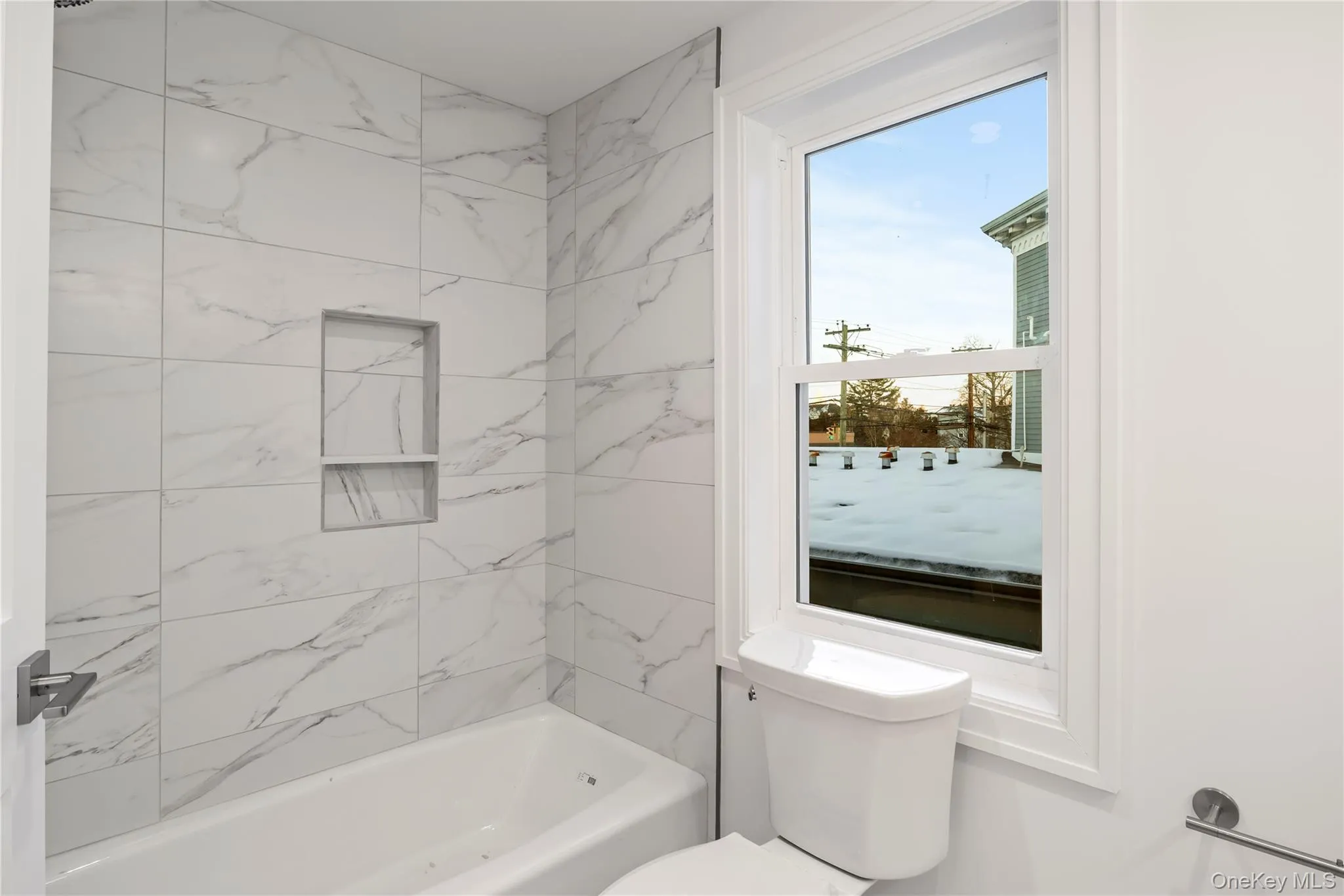 71 Main Street, Oyster Bay, NY, 1 Bedroom Bedrooms, 4 Rooms Rooms,1 BathroomBathrooms,Residential Lease,For Rent,Main,0,1035631 71 Main Street, Oyster Bay, NY, 1 Bedroom Bedrooms, 4 Rooms Rooms,1 BathroomBathrooms,Residential Lease,For Rent,Main,0,1035631