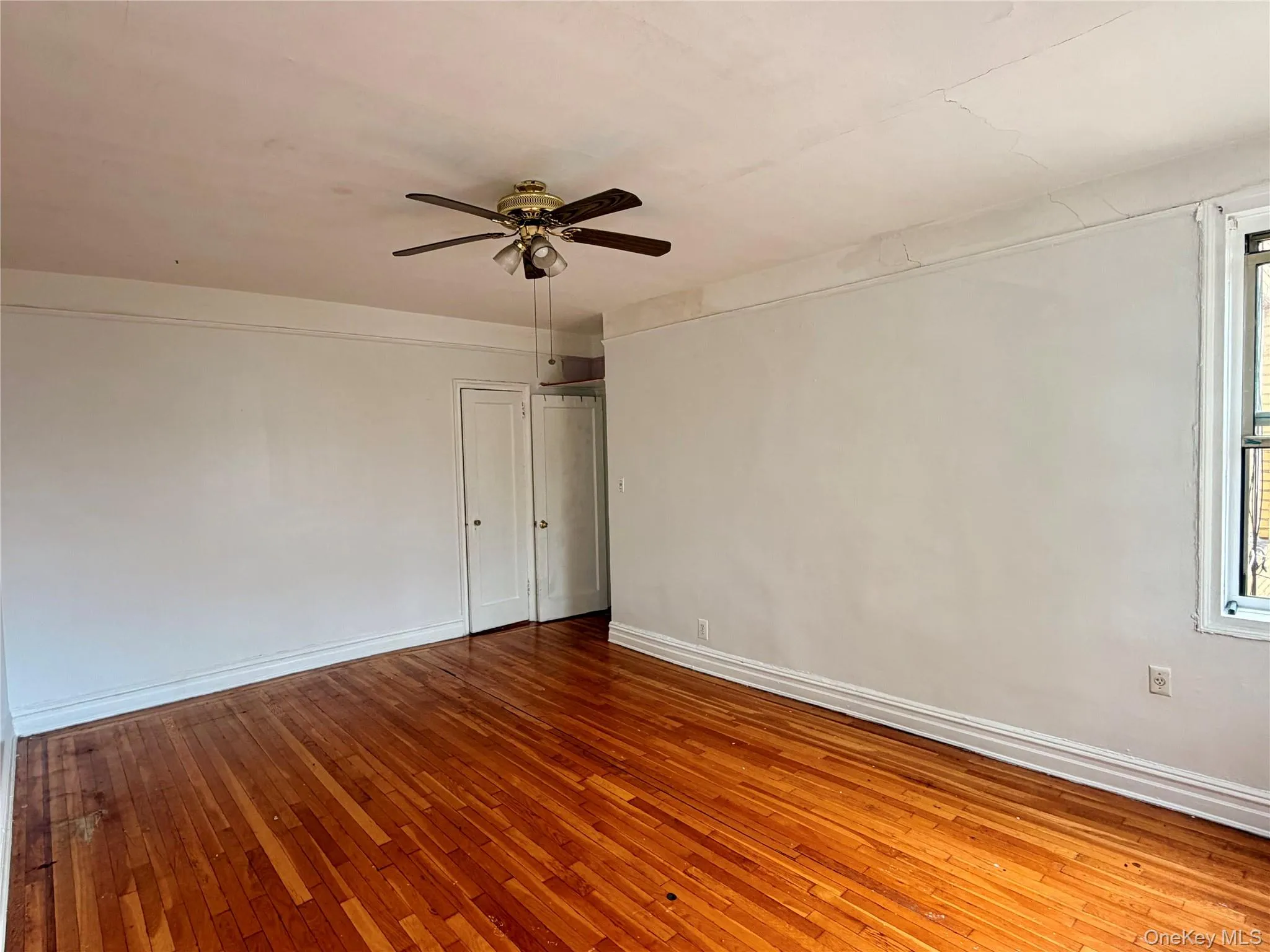 1717 Avenue, New York, NY, 1 Bedroom Bedrooms, 4 Rooms Rooms,1 BathroomBathrooms,Residential,For Rent,Avenue,0,1035632 1717 Avenue, New York, NY, 1 Bedroom Bedrooms, 4 Rooms Rooms,1 BathroomBathrooms,Residential,For Rent,Avenue,0,1035632