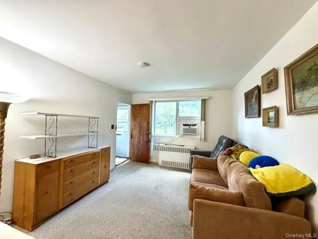 69-29 218th Street, New York, NY, 2 Bedrooms Bedrooms, 4 Rooms Rooms,1 BathroomBathrooms,Residential,For Rent,218th,0,1035635 69-29 218th Street, New York, NY, 2 Bedrooms Bedrooms, 4 Rooms Rooms,1 BathroomBathrooms,Residential,For Rent,218th,0,1035635