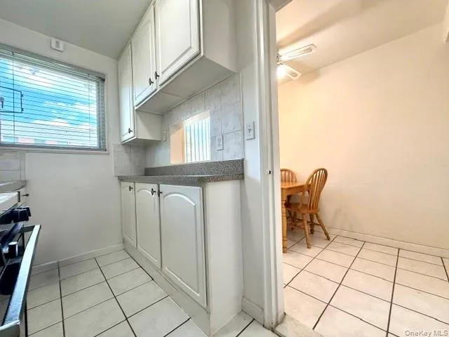 69-29 218th Street, New York, NY, 2 Bedrooms Bedrooms, 4 Rooms Rooms,1 BathroomBathrooms,Residential,For Rent,218th,0,1035635 69-29 218th Street, New York, NY, 2 Bedrooms Bedrooms, 4 Rooms Rooms,1 BathroomBathrooms,Residential,For Rent,218th,0,1035635