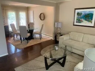 48 Ellen Street, Islip, NY, 4 Bedrooms Bedrooms, 9 Rooms Rooms,2 BathroomsBathrooms,Residential,For Rent,Ellen,0,1035636 48 Ellen Street, Islip, NY, 4 Bedrooms Bedrooms, 9 Rooms Rooms,2 BathroomsBathrooms,Residential,For Rent,Ellen,0,1035636