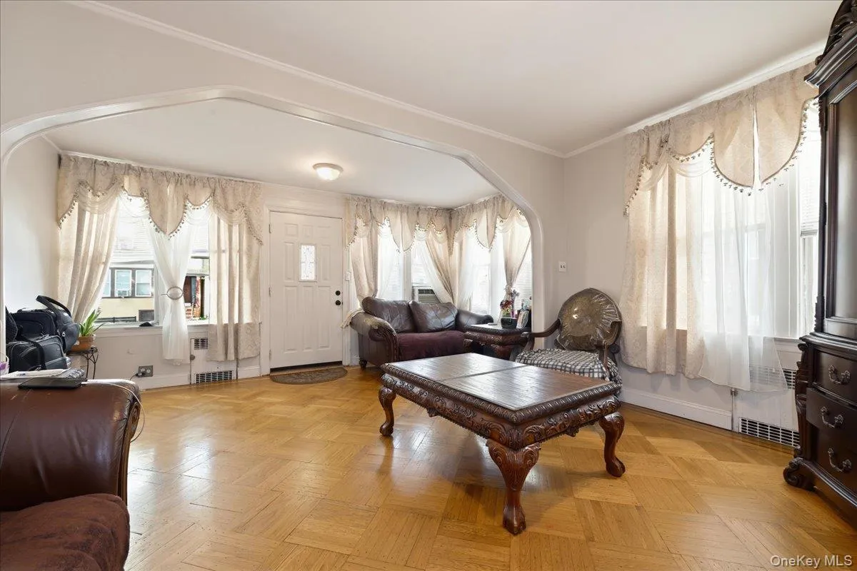 7733 79th Place, New York, NY, 3 Bedrooms Bedrooms, 6 Rooms Rooms,2 BathroomsBathrooms,Residential,For Rent,79th,0,1035637 7733 79th Place, New York, NY, 3 Bedrooms Bedrooms, 6 Rooms Rooms,2 BathroomsBathrooms,Residential,For Rent,79th,0,1035637
