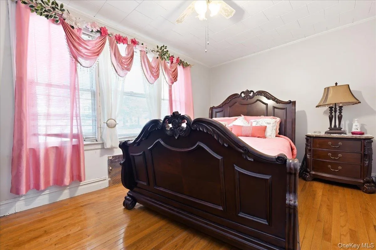 7733 79th Place, New York, NY, 3 Bedrooms Bedrooms, 6 Rooms Rooms,2 BathroomsBathrooms,Residential,For Rent,79th,0,1035637 7733 79th Place, New York, NY, 3 Bedrooms Bedrooms, 6 Rooms Rooms,2 BathroomsBathrooms,Residential,For Rent,79th,0,1035637