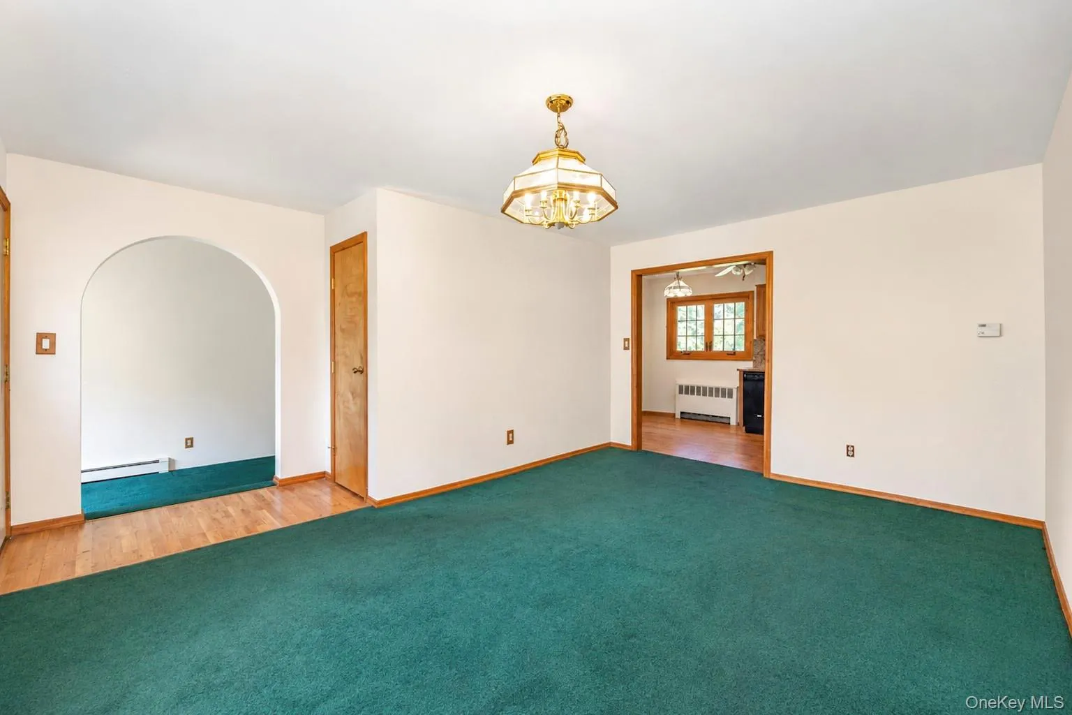 1 Dale Lane, Smithtown, NY, 3 Bedrooms Bedrooms, 7 Rooms Rooms,1 BathroomBathrooms,Residential,For Rent,Dale,0,1035638 1 Dale Lane, Smithtown, NY, 3 Bedrooms Bedrooms, 7 Rooms Rooms,1 BathroomBathrooms,Residential,For Rent,Dale,0,1035638