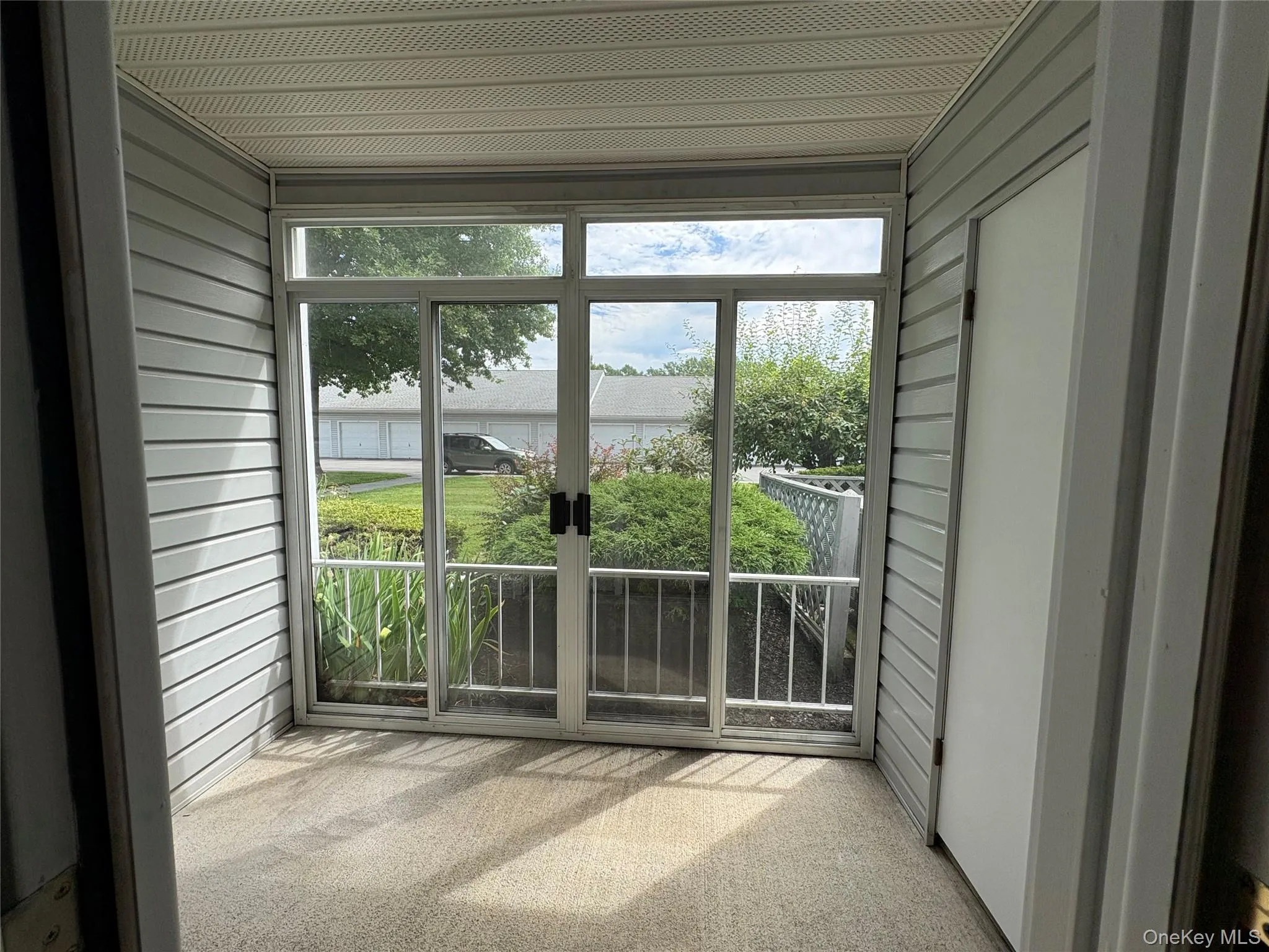 11 Tivoli Gardens, Red Hook, NY, 1 Bedroom Bedrooms, 5 Rooms Rooms,1 BathroomBathrooms,Residential Lease,For Rent,Tivoli,0,1035639 11 Tivoli Gardens, Red Hook, NY, 1 Bedroom Bedrooms, 5 Rooms Rooms,1 BathroomBathrooms,Residential Lease,For Rent,Tivoli,0,1035639