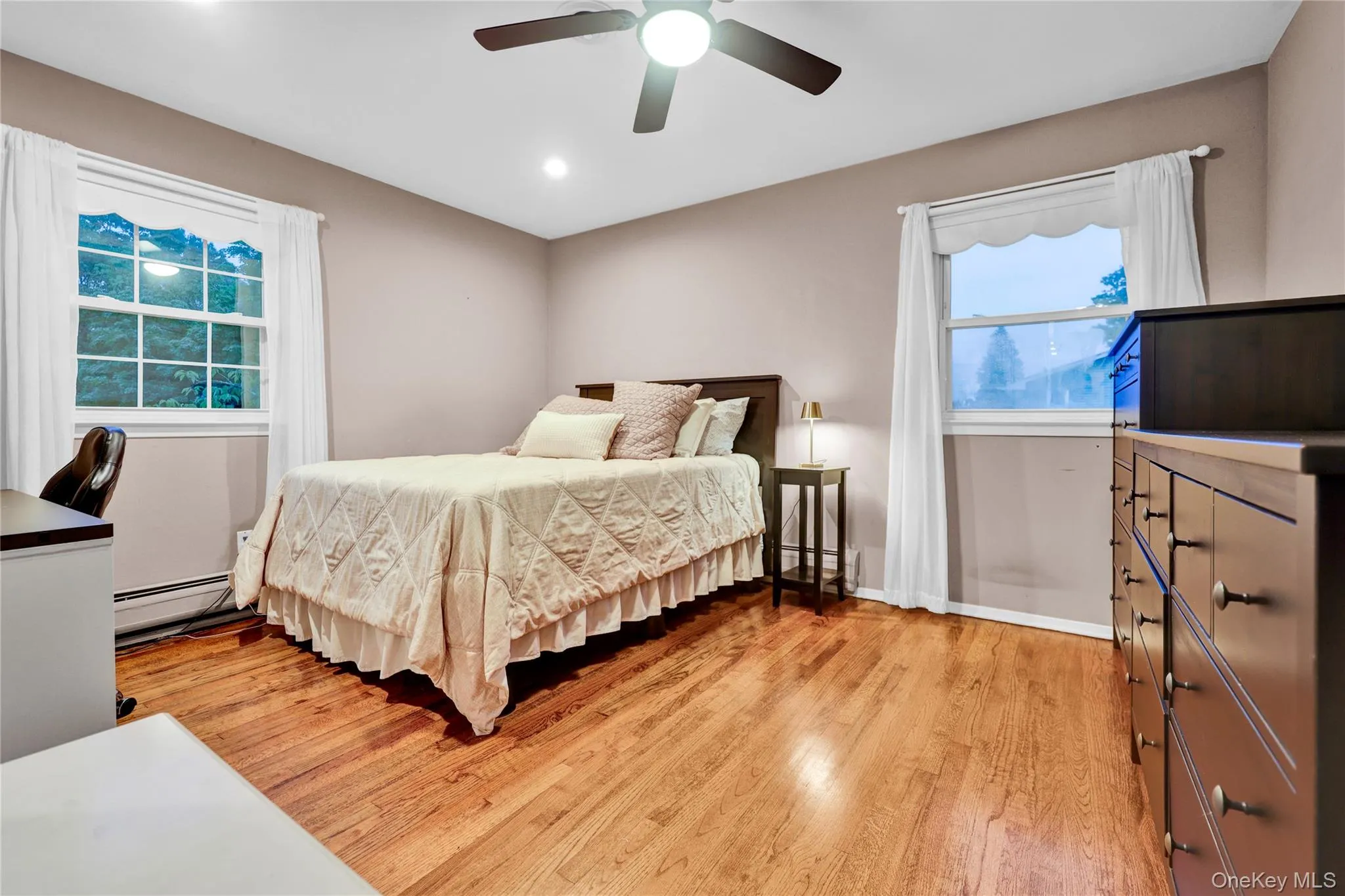 34 Strathmore Drive, Clarkstown, NY, 4 Bedrooms Bedrooms, ,2 BathroomsBathrooms,Residential,For Rent,Strathmore,0,1035640 34 Strathmore Drive, Clarkstown, NY, 4 Bedrooms Bedrooms, ,2 BathroomsBathrooms,Residential,For Rent,Strathmore,0,1035640
