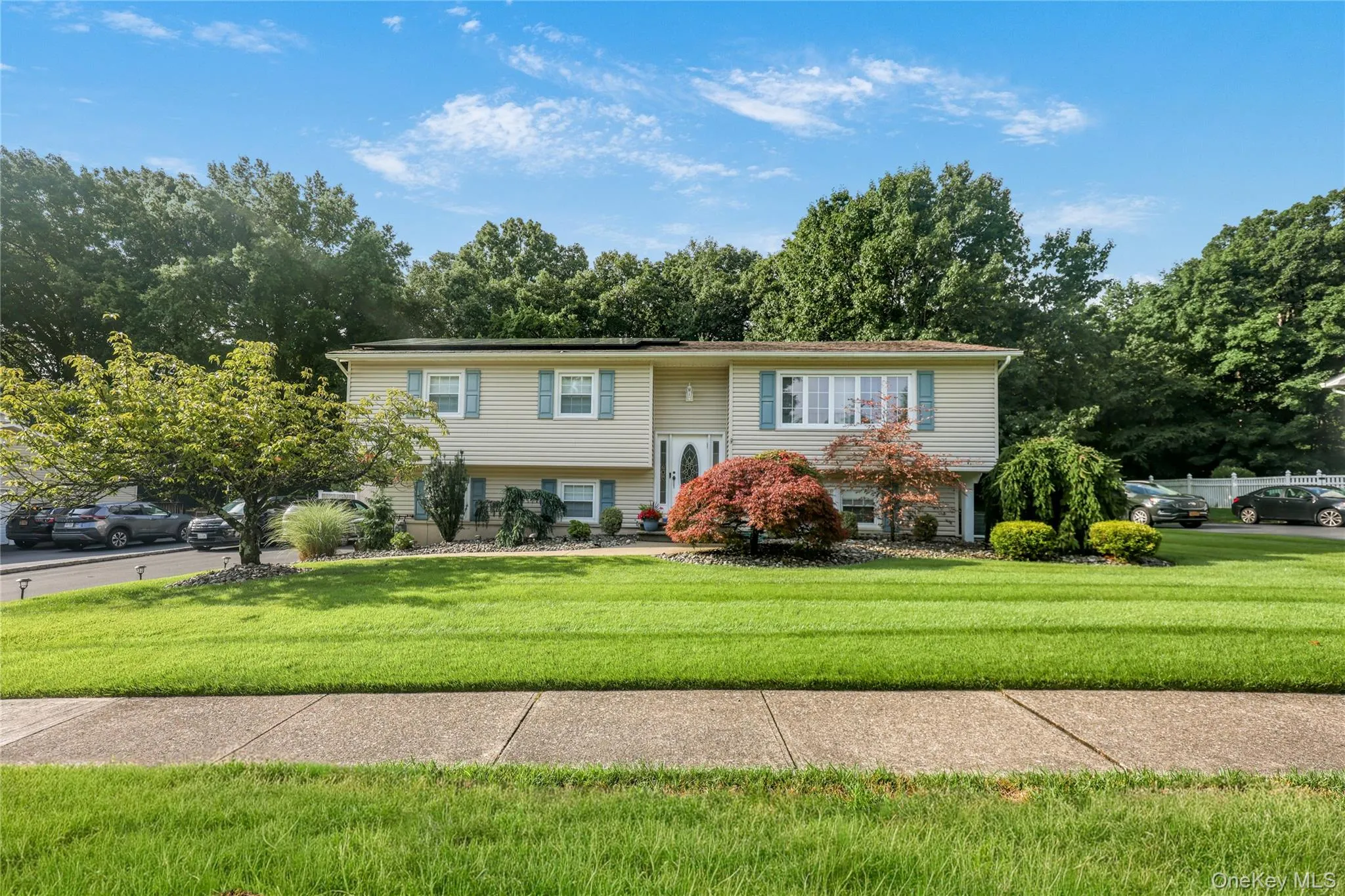 34 Strathmore Drive, Clarkstown, NY, 4 Bedrooms Bedrooms, ,2 BathroomsBathrooms,Residential,For Rent,Strathmore,0,1035640 34 Strathmore Drive, Clarkstown, NY, 4 Bedrooms Bedrooms, ,2 BathroomsBathrooms,Residential,For Rent,Strathmore,0,1035640