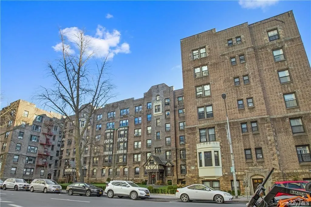 254 Martine Avenue, White Plains, NY, 3 Bedrooms Bedrooms, 4 Rooms Rooms,1 BathroomBathrooms,Residential Lease,For Rent,Martine,0,1035642 254 Martine Avenue, White Plains, NY, 3 Bedrooms Bedrooms, 4 Rooms Rooms,1 BathroomBathrooms,Residential Lease,For Rent,Martine,0,1035642