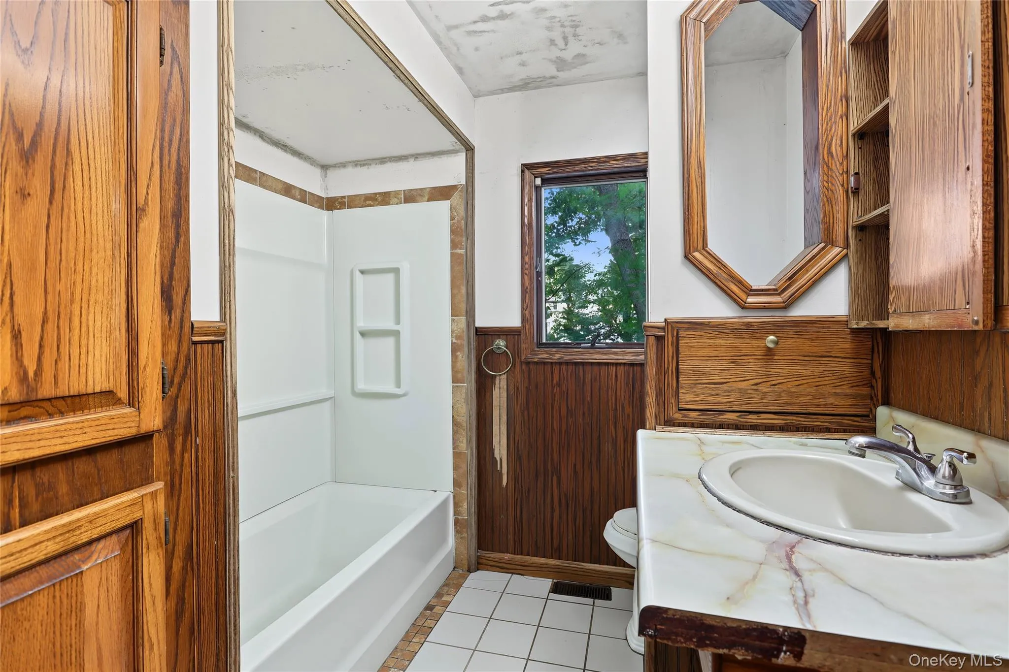 19 Farview Terrace, Ramapo, NY, 5 Bedrooms Bedrooms, 10 Rooms Rooms,3 BathroomsBathrooms,Residential,For Rent,Farview,0,1035646 19 Farview Terrace, Ramapo, NY, 5 Bedrooms Bedrooms, 10 Rooms Rooms,3 BathroomsBathrooms,Residential,For Rent,Farview,0,1035646