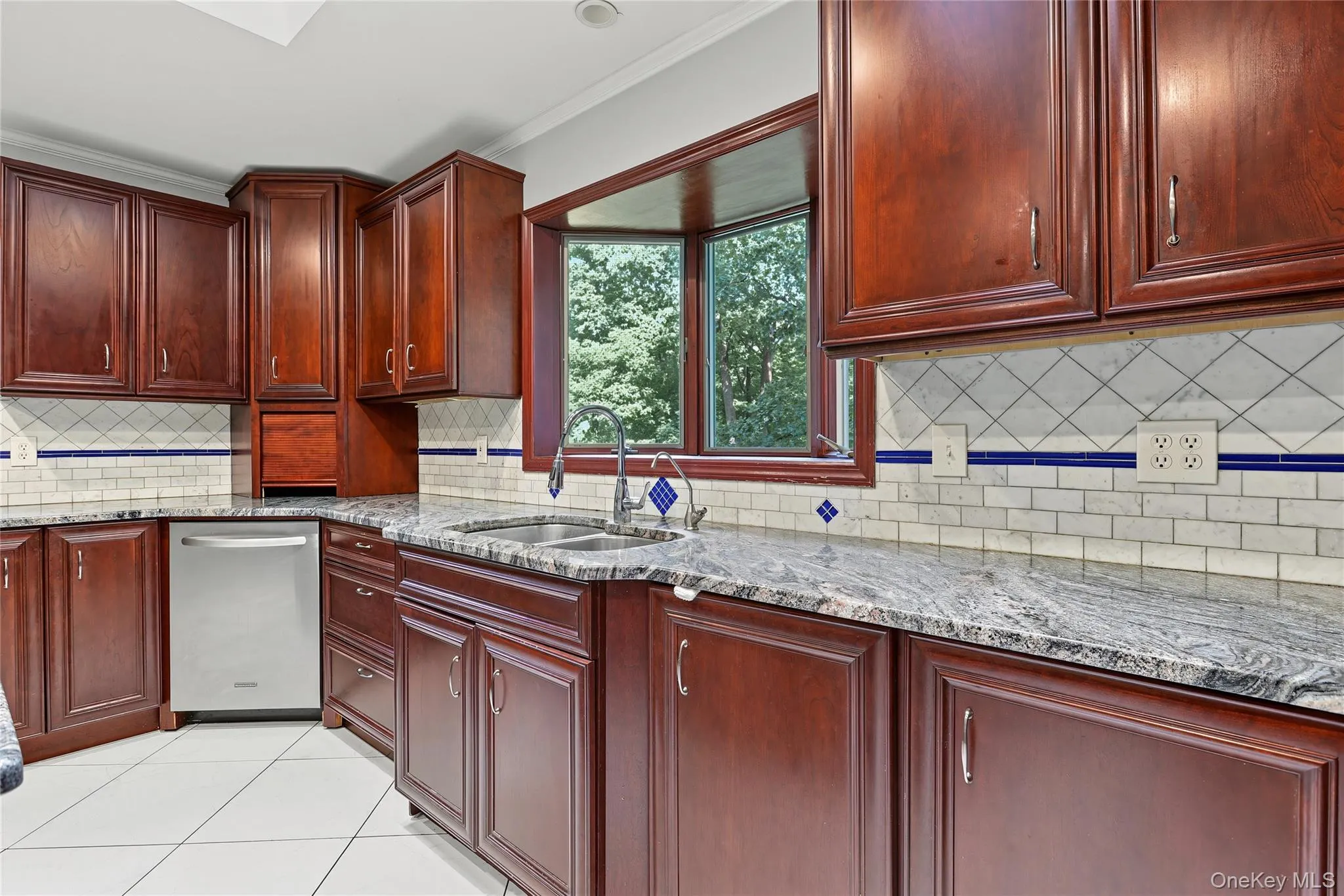 19 Farview Terrace, Ramapo, NY, 5 Bedrooms Bedrooms, 10 Rooms Rooms,3 BathroomsBathrooms,Residential,For Rent,Farview,0,1035646 19 Farview Terrace, Ramapo, NY, 5 Bedrooms Bedrooms, 10 Rooms Rooms,3 BathroomsBathrooms,Residential,For Rent,Farview,0,1035646