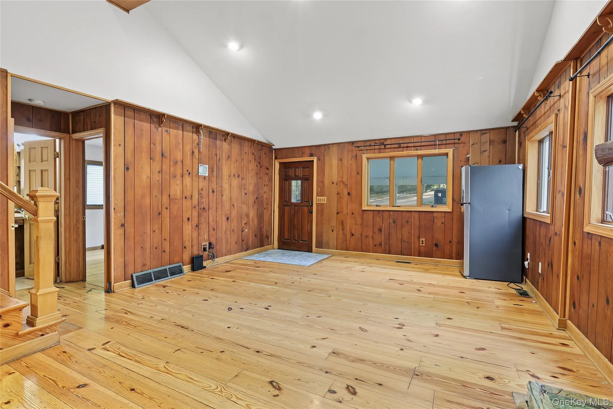 19 Farview Terrace, Ramapo, NY, 5 Bedrooms Bedrooms, 10 Rooms Rooms,3 BathroomsBathrooms,Residential,For Rent,Farview,0,1035646 19 Farview Terrace, Ramapo, NY, 5 Bedrooms Bedrooms, 10 Rooms Rooms,3 BathroomsBathrooms,Residential,For Rent,Farview,0,1035646