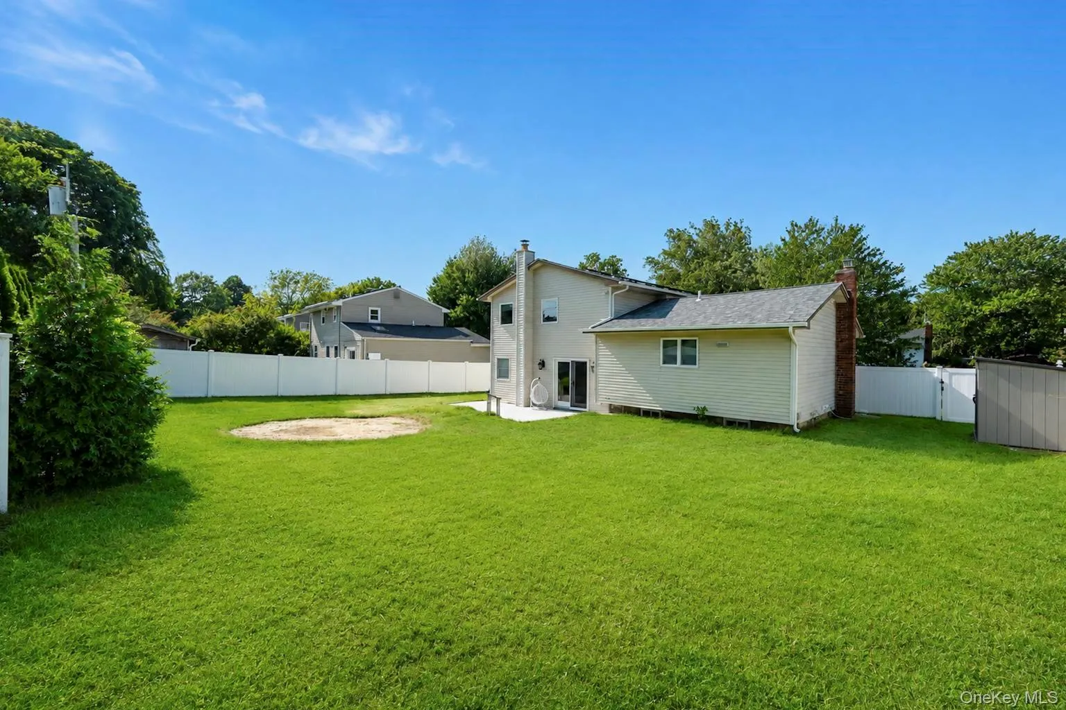 18 Catherwood Crescent, Huntington, NY, 3 Bedrooms Bedrooms, 7 Rooms Rooms,2 BathroomsBathrooms,Residential,For Rent,Catherwood,0,1035654 18 Catherwood Crescent, Huntington, NY, 3 Bedrooms Bedrooms, 7 Rooms Rooms,2 BathroomsBathrooms,Residential,For Rent,Catherwood,0,1035654