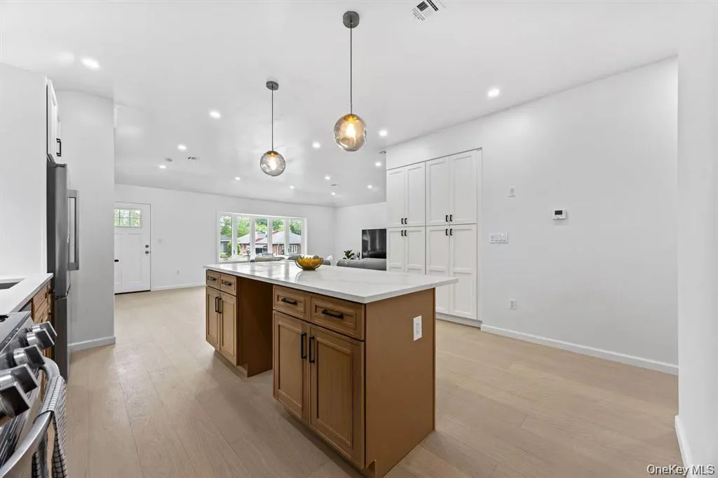 22659 76th Road, New York, NY, 3 Bedrooms Bedrooms, ,2 BathroomsBathrooms,Residential,For Rent,76th,0,1035655 22659 76th Road, New York, NY, 3 Bedrooms Bedrooms, ,2 BathroomsBathrooms,Residential,For Rent,76th,0,1035655