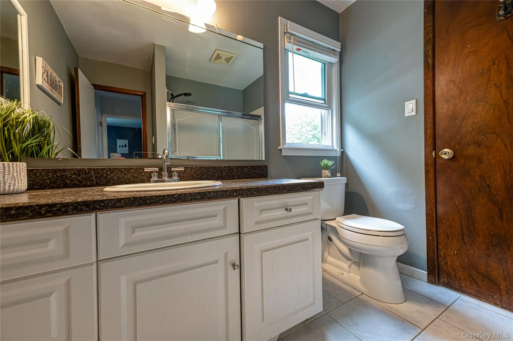 16 Regina Drive, Islip, NY, 3 Bedrooms Bedrooms, 8 Rooms Rooms,2 BathroomsBathrooms,Residential,For Rent,Regina,0,1035657 16 Regina Drive, Islip, NY, 3 Bedrooms Bedrooms, 8 Rooms Rooms,2 BathroomsBathrooms,Residential,For Rent,Regina,0,1035657