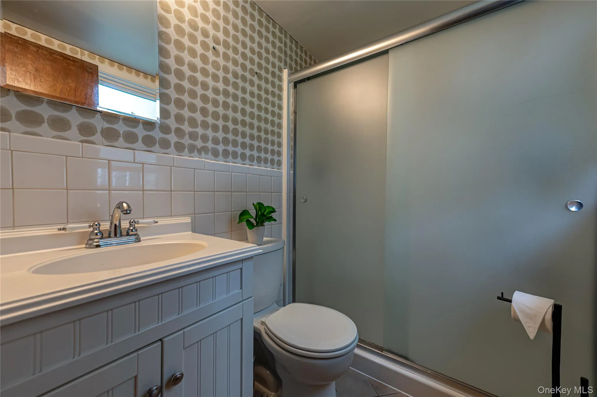 16 Regina Drive, Islip, NY, 3 Bedrooms Bedrooms, 8 Rooms Rooms,2 BathroomsBathrooms,Residential,For Rent,Regina,0,1035657 16 Regina Drive, Islip, NY, 3 Bedrooms Bedrooms, 8 Rooms Rooms,2 BathroomsBathrooms,Residential,For Rent,Regina,0,1035657