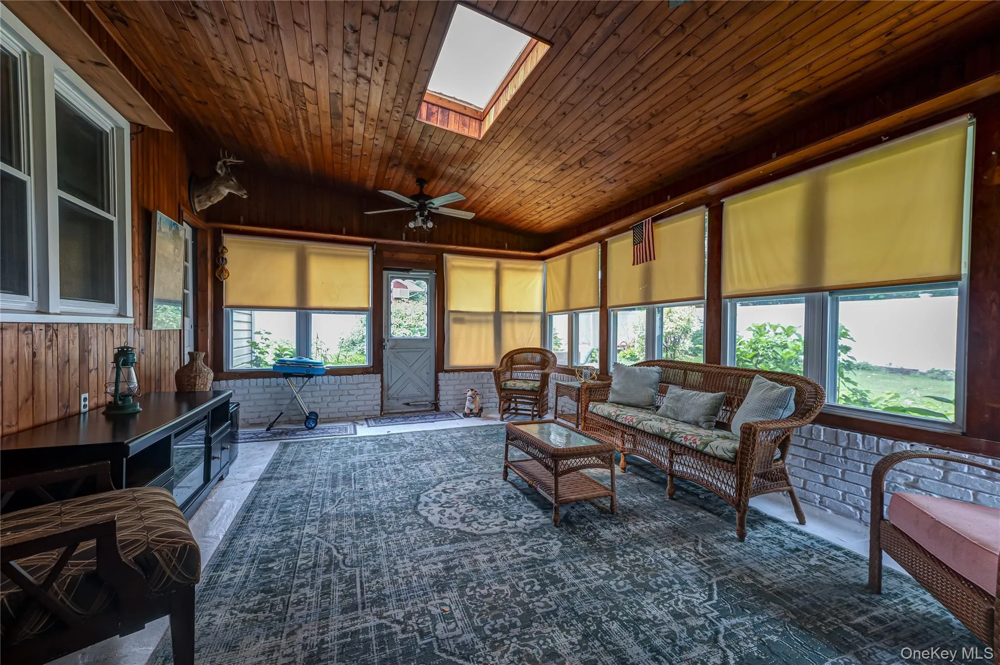 16 Regina Drive, Islip, NY, 3 Bedrooms Bedrooms, 8 Rooms Rooms,2 BathroomsBathrooms,Residential,For Rent,Regina,0,1035657 16 Regina Drive, Islip, NY, 3 Bedrooms Bedrooms, 8 Rooms Rooms,2 BathroomsBathrooms,Residential,For Rent,Regina,0,1035657