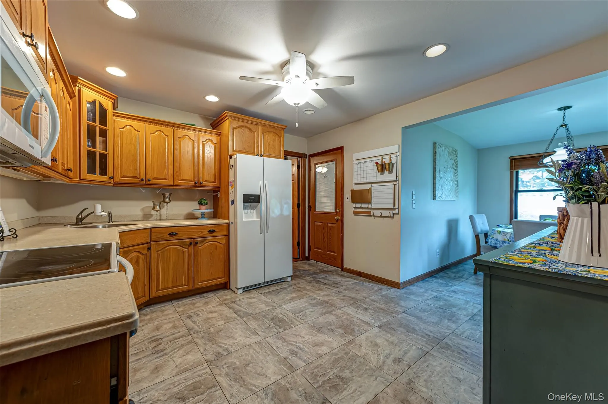 16 Regina Drive, Islip, NY, 3 Bedrooms Bedrooms, 8 Rooms Rooms,2 BathroomsBathrooms,Residential,For Rent,Regina,0,1035657 16 Regina Drive, Islip, NY, 3 Bedrooms Bedrooms, 8 Rooms Rooms,2 BathroomsBathrooms,Residential,For Rent,Regina,0,1035657