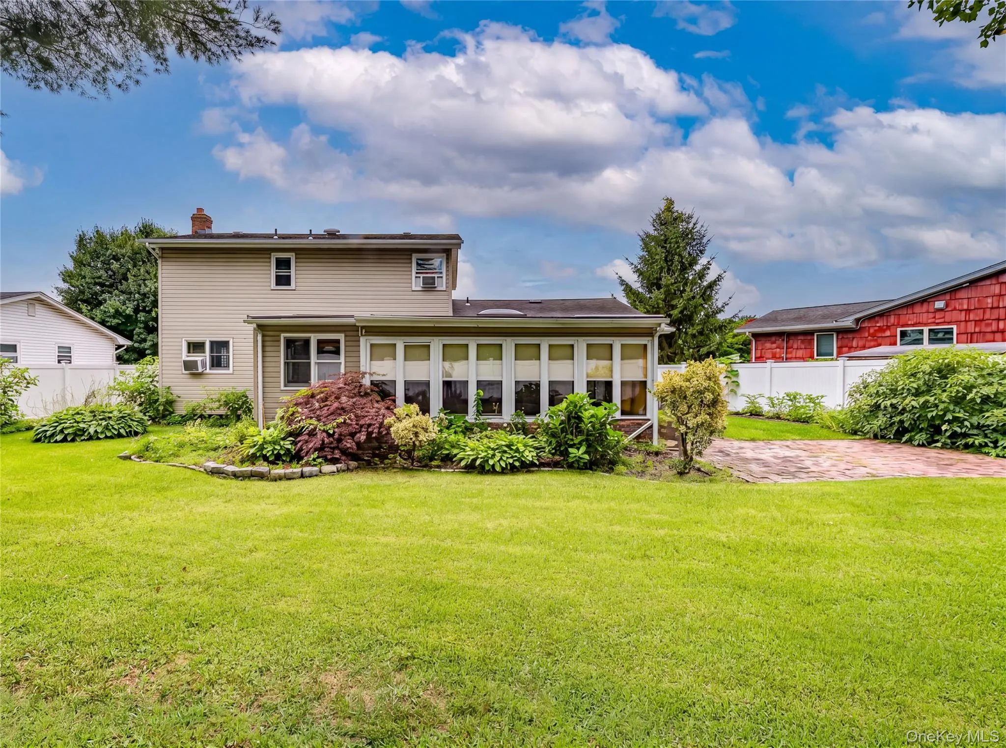 16 Regina Drive, Islip, NY, 3 Bedrooms Bedrooms, 8 Rooms Rooms,2 BathroomsBathrooms,Residential,For Rent,Regina,0,1035657 16 Regina Drive, Islip, NY, 3 Bedrooms Bedrooms, 8 Rooms Rooms,2 BathroomsBathrooms,Residential,For Rent,Regina,0,1035657