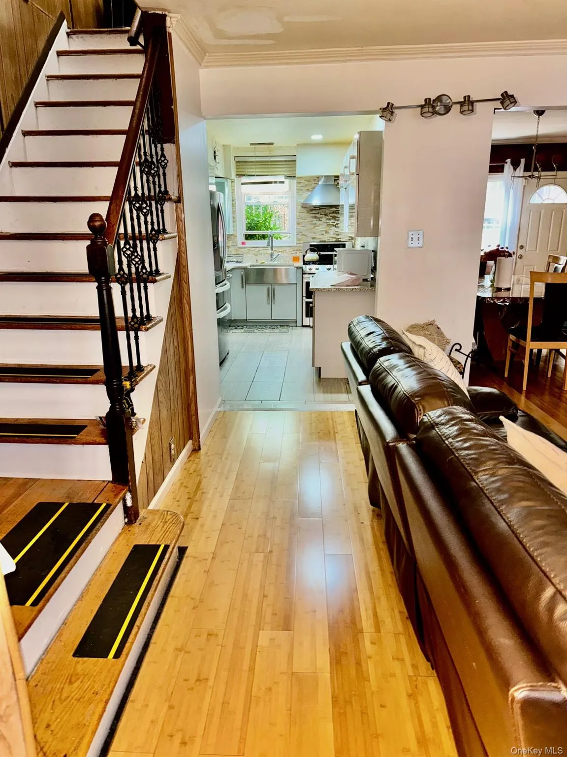 97-17 31st Avenue, New York, NY, 4 Bedrooms Bedrooms, 8 Rooms Rooms,2 BathroomsBathrooms,Residential,For Rent,31st,0,1035658 97-17 31st Avenue, New York, NY, 4 Bedrooms Bedrooms, 8 Rooms Rooms,2 BathroomsBathrooms,Residential,For Rent,31st,0,1035658
