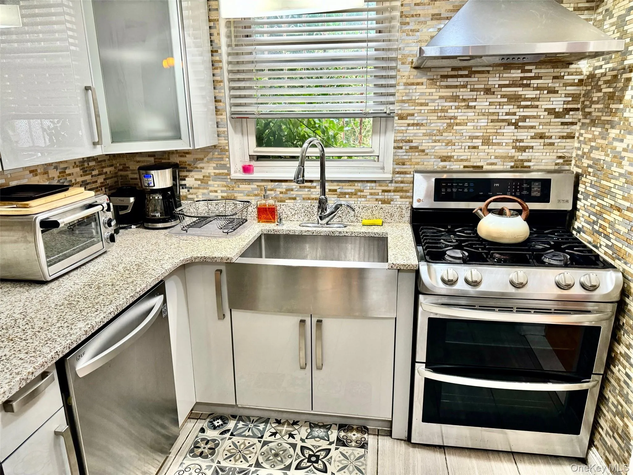 97-17 31st Avenue, New York, NY, 4 Bedrooms Bedrooms, 8 Rooms Rooms,2 BathroomsBathrooms,Residential,For Rent,31st,0,1035658 97-17 31st Avenue, New York, NY, 4 Bedrooms Bedrooms, 8 Rooms Rooms,2 BathroomsBathrooms,Residential,For Rent,31st,0,1035658