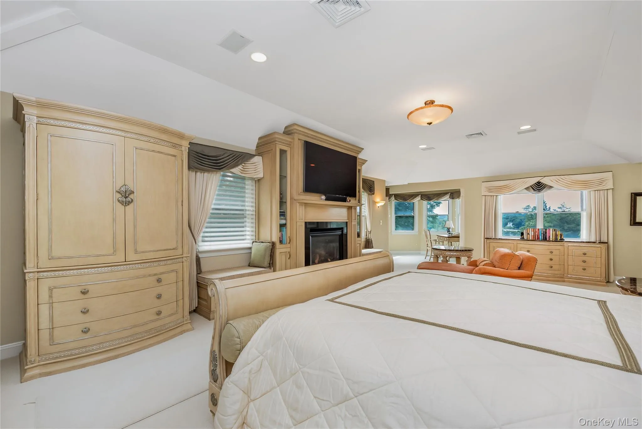 230 Woodbine Avenue, Huntington, NY, 5 Bedrooms Bedrooms, 11 Rooms Rooms,3 BathroomsBathrooms,Residential,For Rent,Woodbine,0,1035659 230 Woodbine Avenue, Huntington, NY, 5 Bedrooms Bedrooms, 11 Rooms Rooms,3 BathroomsBathrooms,Residential,For Rent,Woodbine,0,1035659