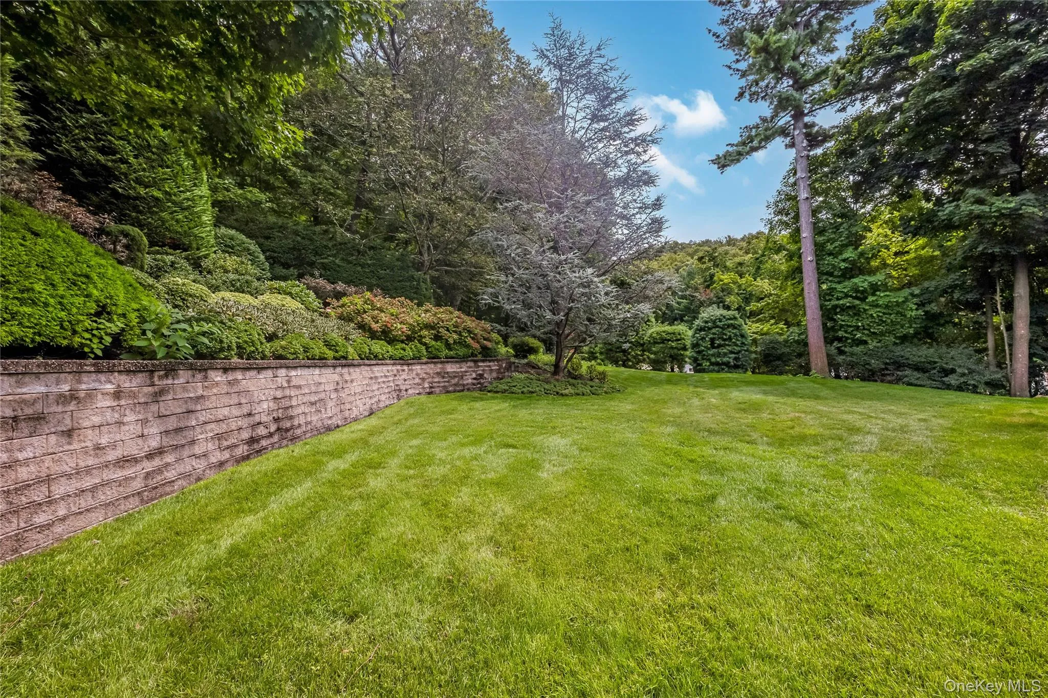 230 Woodbine Avenue, Huntington, NY, 5 Bedrooms Bedrooms, 11 Rooms Rooms,3 BathroomsBathrooms,Residential,For Rent,Woodbine,0,1035659 230 Woodbine Avenue, Huntington, NY, 5 Bedrooms Bedrooms, 11 Rooms Rooms,3 BathroomsBathrooms,Residential,For Rent,Woodbine,0,1035659