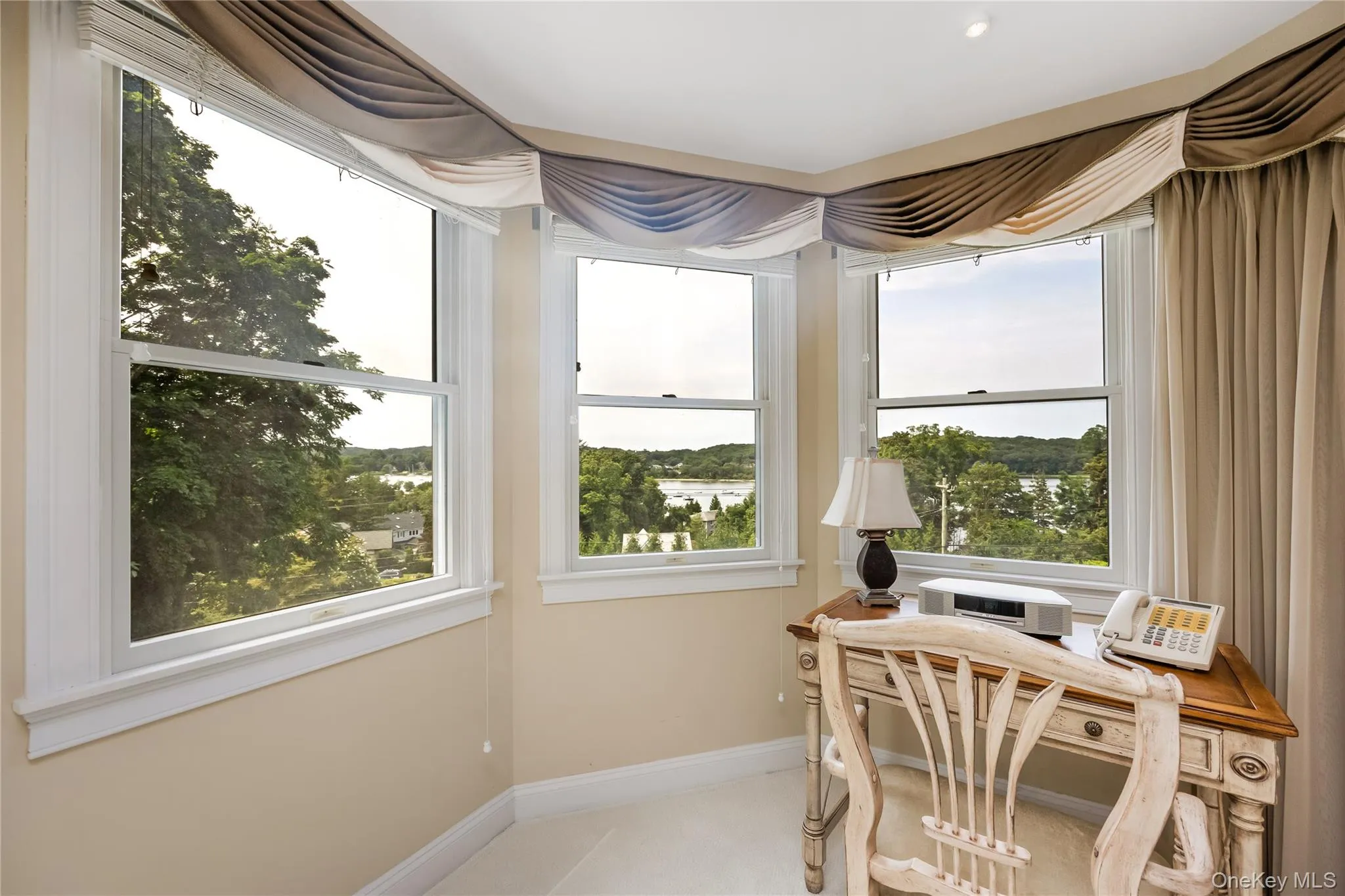 230 Woodbine Avenue, Huntington, NY, 5 Bedrooms Bedrooms, 11 Rooms Rooms,3 BathroomsBathrooms,Residential,For Rent,Woodbine,0,1035659 230 Woodbine Avenue, Huntington, NY, 5 Bedrooms Bedrooms, 11 Rooms Rooms,3 BathroomsBathrooms,Residential,For Rent,Woodbine,0,1035659