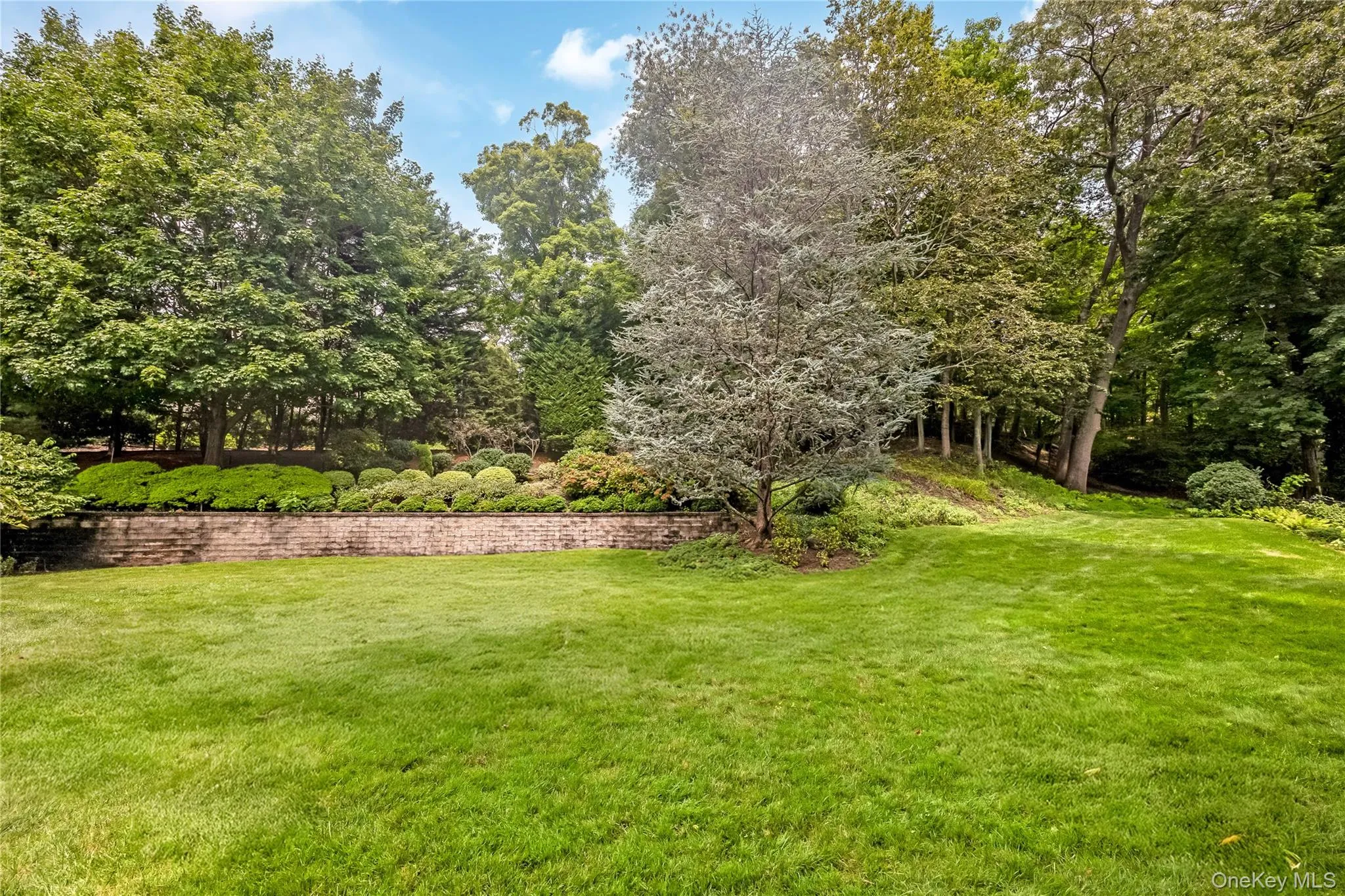 230 Woodbine Avenue, Huntington, NY, 5 Bedrooms Bedrooms, 11 Rooms Rooms,3 BathroomsBathrooms,Residential,For Rent,Woodbine,0,1035659 230 Woodbine Avenue, Huntington, NY, 5 Bedrooms Bedrooms, 11 Rooms Rooms,3 BathroomsBathrooms,Residential,For Rent,Woodbine,0,1035659