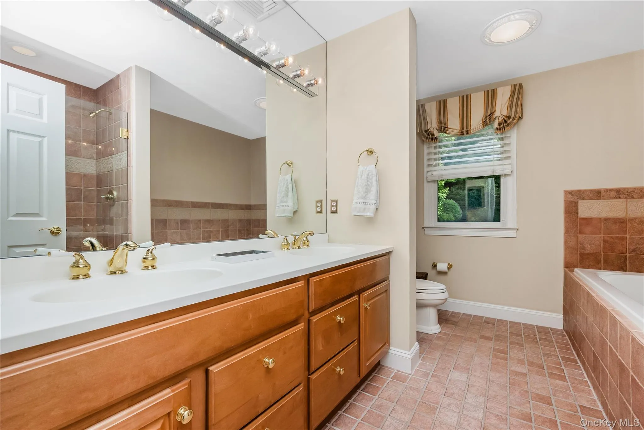 230 Woodbine Avenue, Huntington, NY, 5 Bedrooms Bedrooms, 11 Rooms Rooms,3 BathroomsBathrooms,Residential,For Rent,Woodbine,0,1035659 230 Woodbine Avenue, Huntington, NY, 5 Bedrooms Bedrooms, 11 Rooms Rooms,3 BathroomsBathrooms,Residential,For Rent,Woodbine,0,1035659