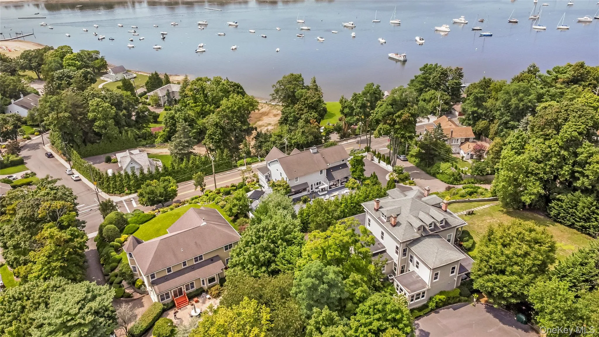 230 Woodbine Avenue, Huntington, NY, 5 Bedrooms Bedrooms, 11 Rooms Rooms,3 BathroomsBathrooms,Residential,For Rent,Woodbine,0,1035659 230 Woodbine Avenue, Huntington, NY, 5 Bedrooms Bedrooms, 11 Rooms Rooms,3 BathroomsBathrooms,Residential,For Rent,Woodbine,0,1035659