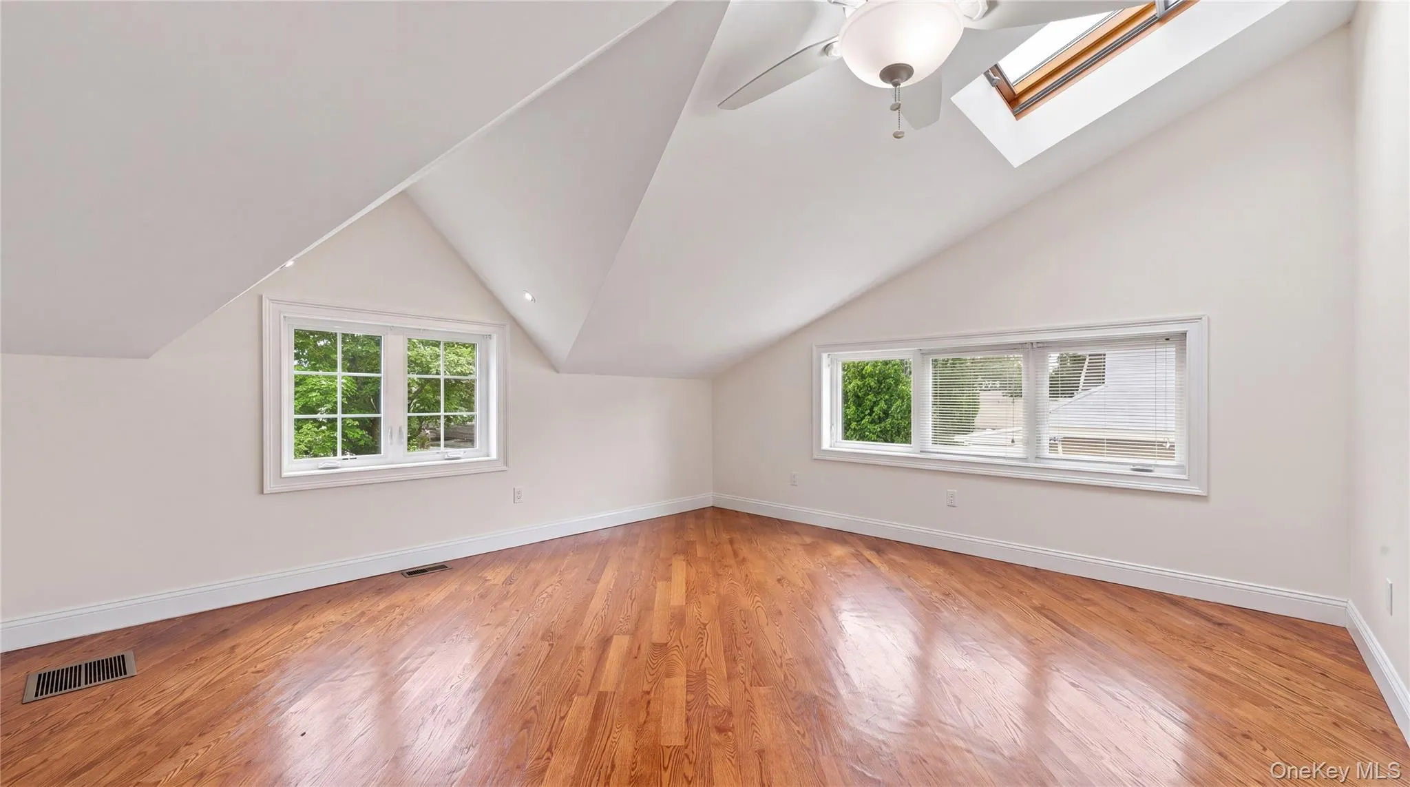 3340 157th Street, New York, NY, 7 Bedrooms Bedrooms, 13 Rooms Rooms,4 BathroomsBathrooms,Residential,For Rent,157th,0,1035661 3340 157th Street, New York, NY, 7 Bedrooms Bedrooms, 13 Rooms Rooms,4 BathroomsBathrooms,Residential,For Rent,157th,0,1035661