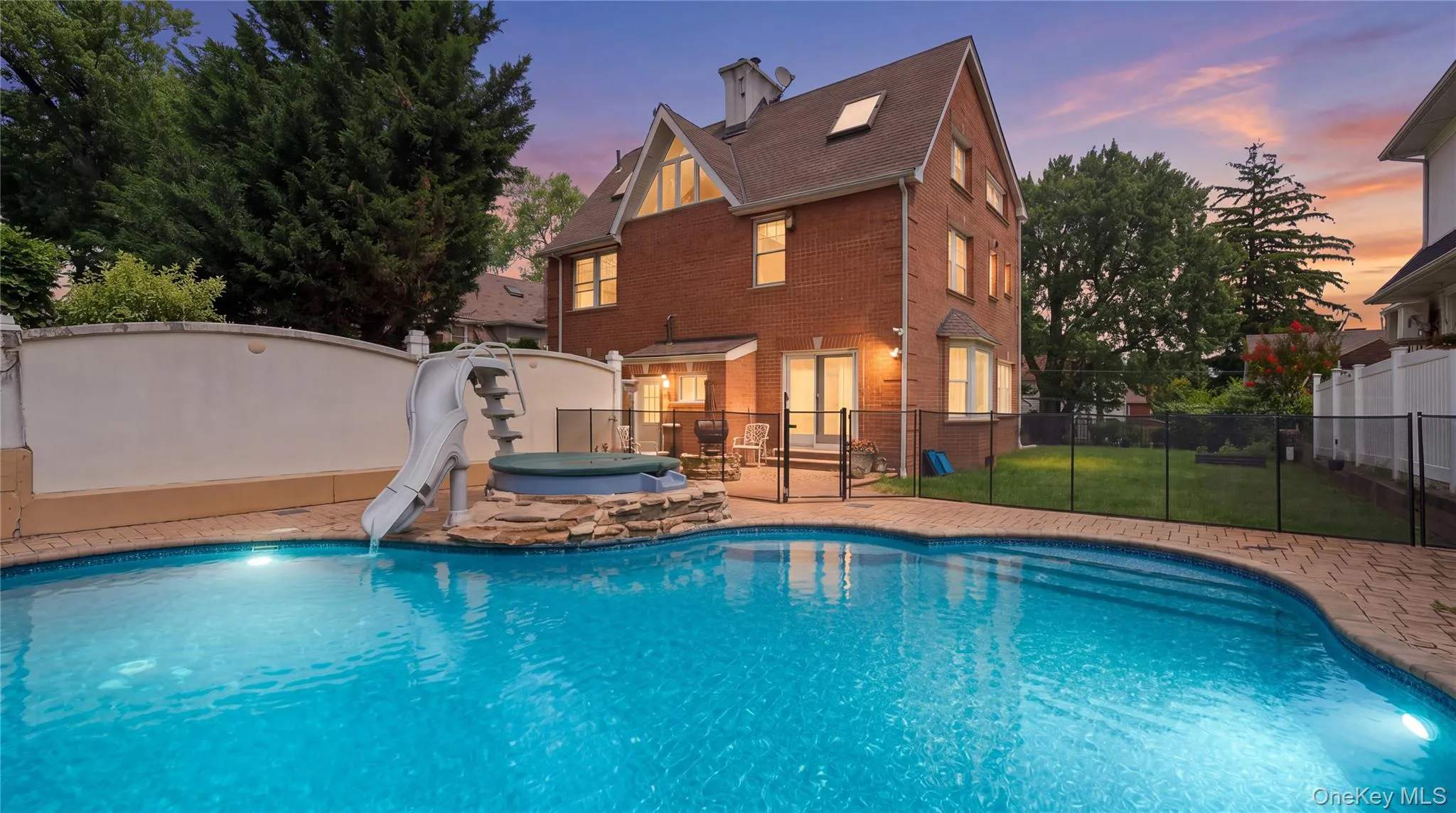 3340 157th Street, New York, NY, 7 Bedrooms Bedrooms, 13 Rooms Rooms,4 BathroomsBathrooms,Residential,For Rent,157th,0,1035661 3340 157th Street, New York, NY, 7 Bedrooms Bedrooms, 13 Rooms Rooms,4 BathroomsBathrooms,Residential,For Rent,157th,0,1035661