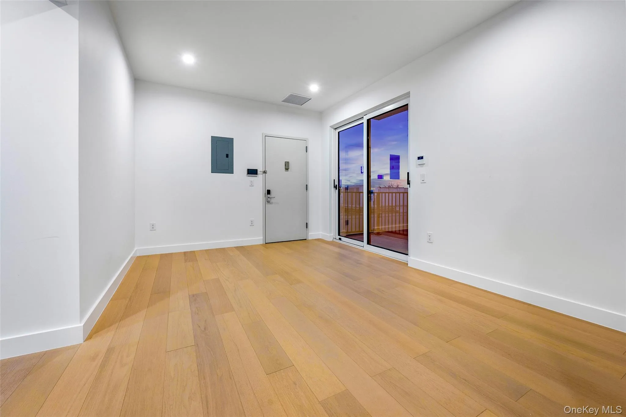 150-02 Northern Boulevard, New York, NY, 1 Bedroom Bedrooms, 4 Rooms Rooms,1 BathroomBathrooms,Residential,For Rent,Northern,0,1035662 150-02 Northern Boulevard, New York, NY, 1 Bedroom Bedrooms, 4 Rooms Rooms,1 BathroomBathrooms,Residential,For Rent,Northern,0,1035662