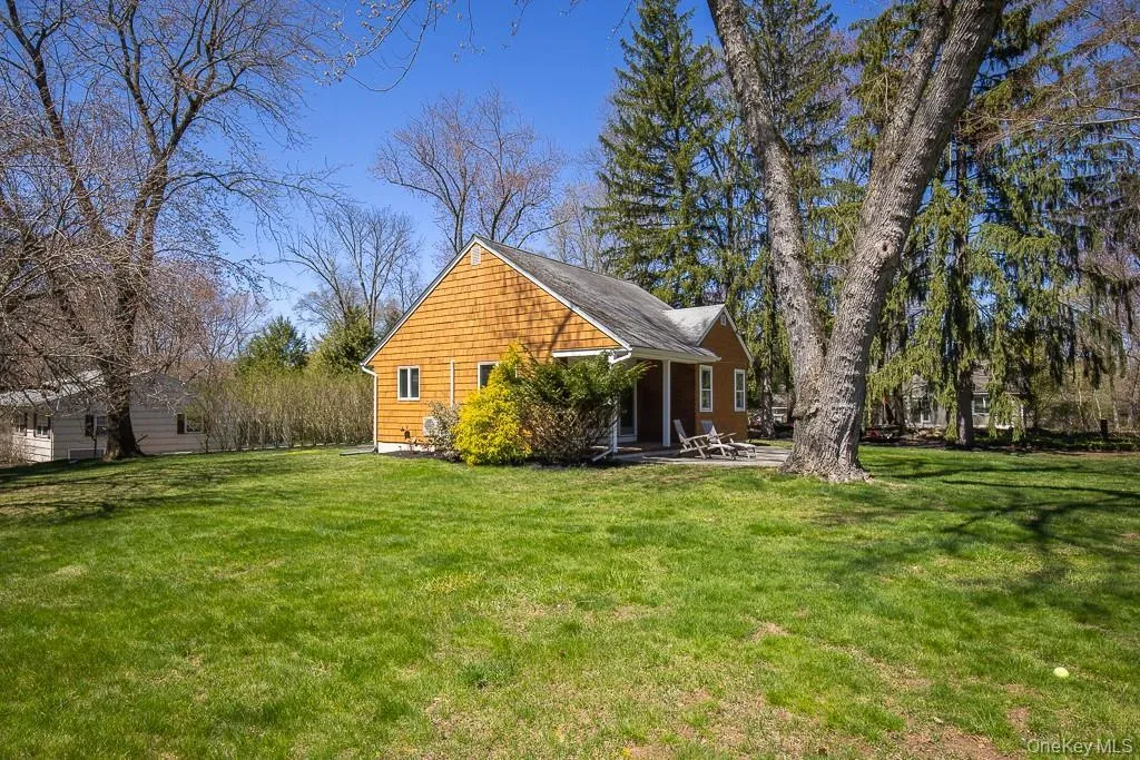 644 Gilbert Avenue, Orangetown, NY, 2 Bedrooms Bedrooms, 4 Rooms Rooms,1 BathroomBathrooms,Residential Lease,For Rent,Gilbert,0,1035664 644 Gilbert Avenue, Orangetown, NY, 2 Bedrooms Bedrooms, 4 Rooms Rooms,1 BathroomBathrooms,Residential Lease,For Rent,Gilbert,0,1035664