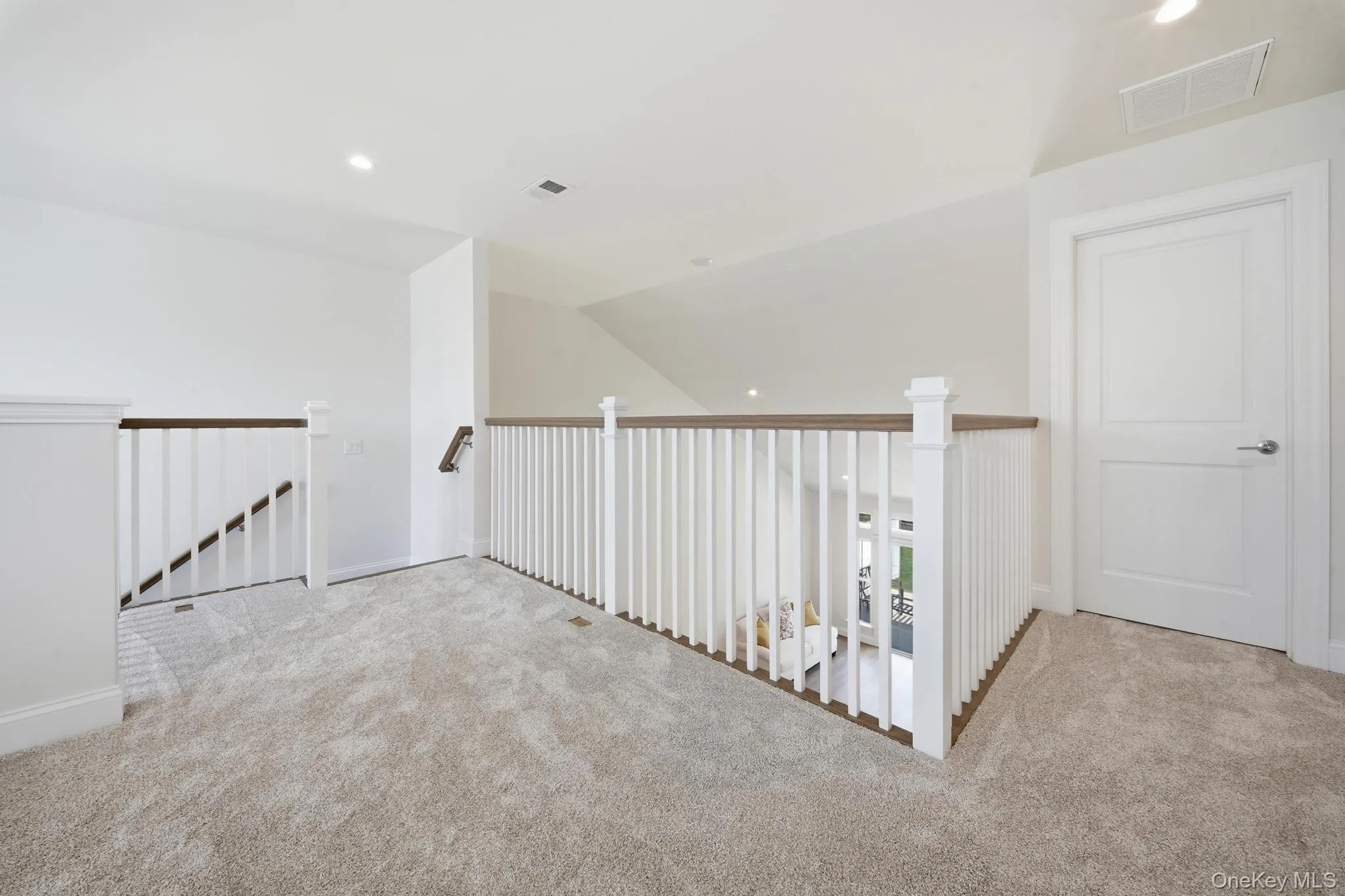 72 Farm Acre Circle, Brookhaven, NY, 2 Bedrooms Bedrooms, 7 Rooms Rooms,2 BathroomsBathrooms,Residential,For Rent,Farm Acre,0,1035666 72 Farm Acre Circle, Brookhaven, NY, 2 Bedrooms Bedrooms, 7 Rooms Rooms,2 BathroomsBathrooms,Residential,For Rent,Farm Acre,0,1035666