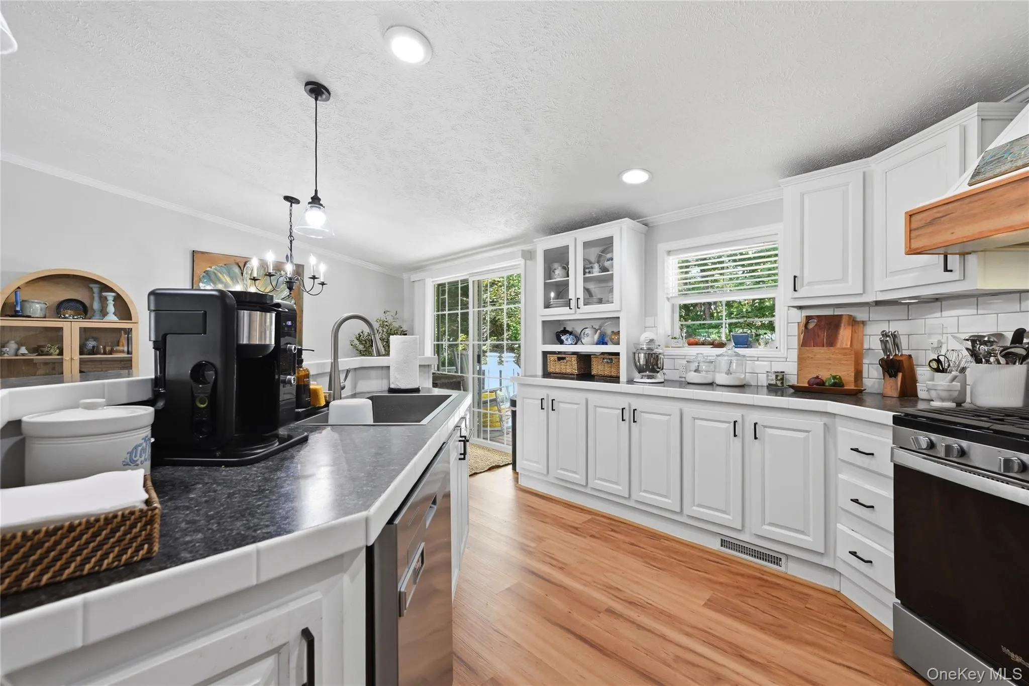 37 Unit 88 Hubbard Avenue, Riverhead, NY, 3 Bedrooms Bedrooms, 7 Rooms Rooms,2 BathroomsBathrooms,Residential,For Rent,Hubbard,0,1035667 37 Unit 88 Hubbard Avenue, Riverhead, NY, 3 Bedrooms Bedrooms, 7 Rooms Rooms,2 BathroomsBathrooms,Residential,For Rent,Hubbard,0,1035667