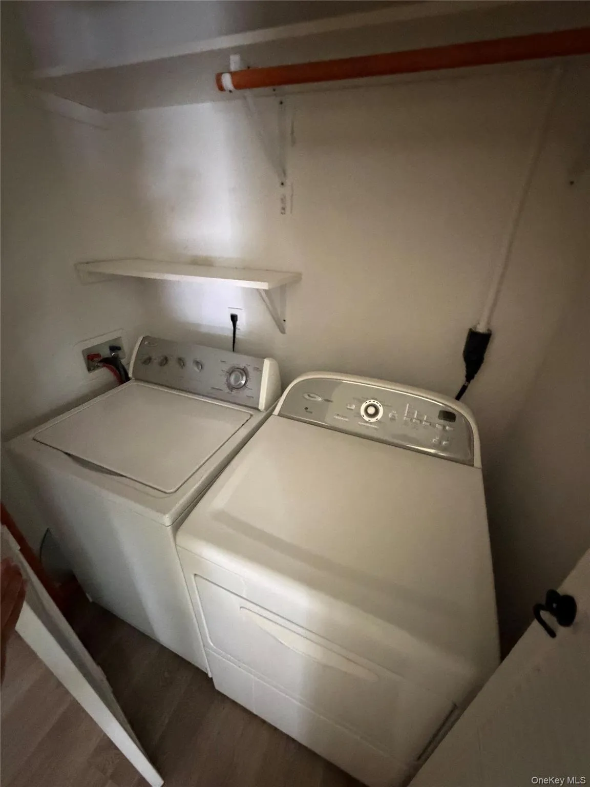 204 Stony Ford Road, Middletown, NY, 3 Bedrooms Bedrooms, 6 Rooms Rooms,1 BathroomBathrooms,Residential Lease,For Rent,Stony Ford,0,1035668 204 Stony Ford Road, Middletown, NY, 3 Bedrooms Bedrooms, 6 Rooms Rooms,1 BathroomBathrooms,Residential Lease,For Rent,Stony Ford,0,1035668