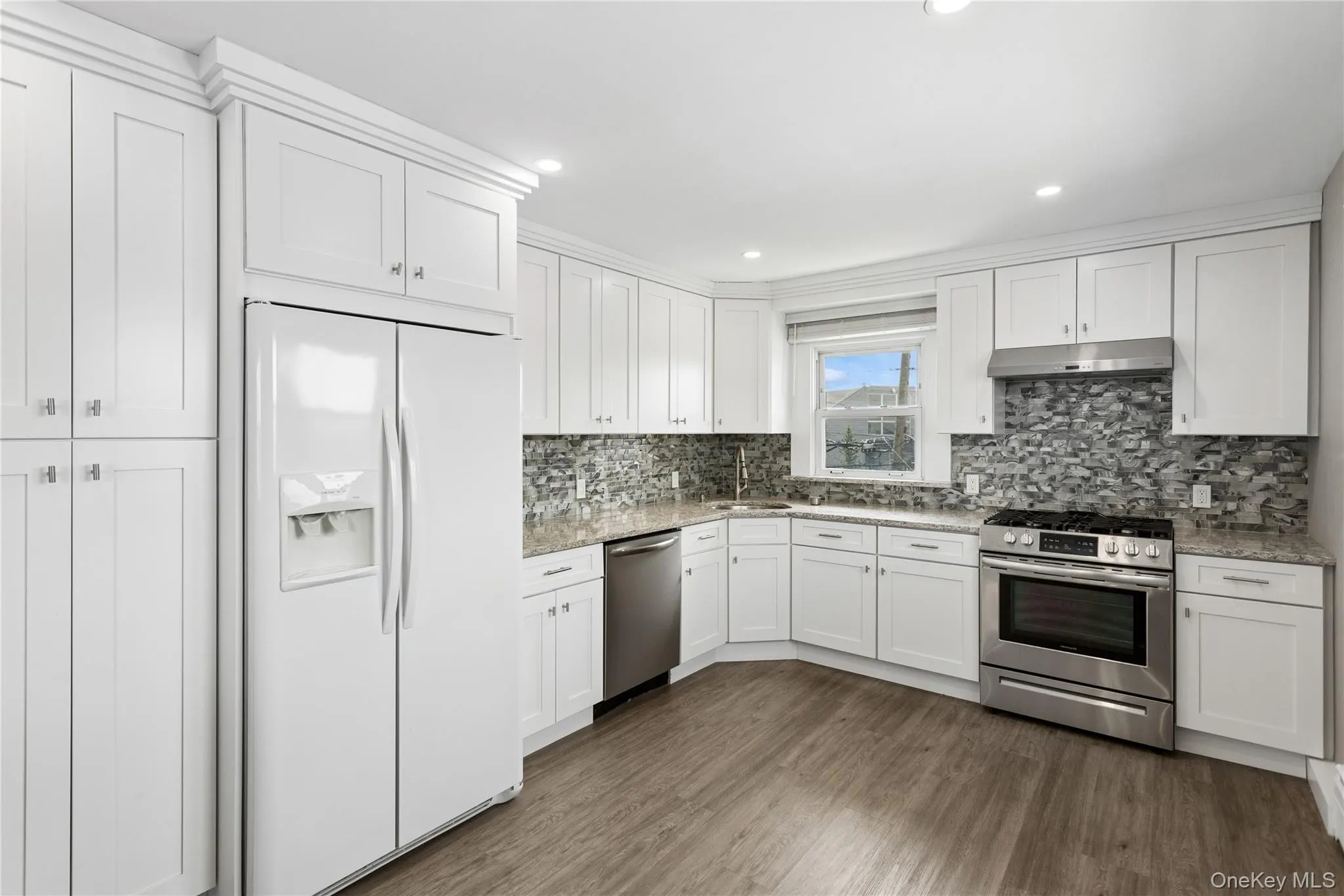 31 Julian Place, Hempstead, NY, 3 Bedrooms Bedrooms, 6 Rooms Rooms,1 BathroomBathrooms,Residential Lease,For Rent,Julian,0,1035670 31 Julian Place, Hempstead, NY, 3 Bedrooms Bedrooms, 6 Rooms Rooms,1 BathroomBathrooms,Residential Lease,For Rent,Julian,0,1035670