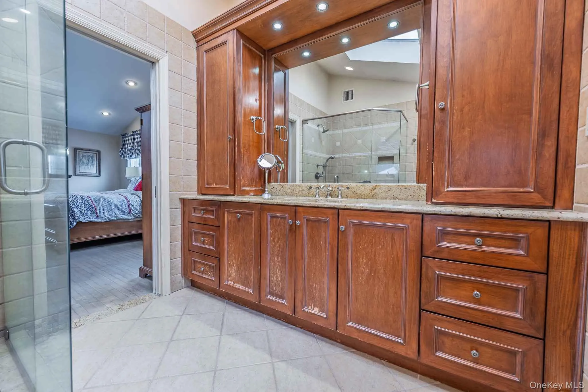 19 Howland Road, Hempstead, NY, 4 Bedrooms Bedrooms, 8 Rooms Rooms,2 BathroomsBathrooms,Residential,For Rent,Howland,0,1035673 19 Howland Road, Hempstead, NY, 4 Bedrooms Bedrooms, 8 Rooms Rooms,2 BathroomsBathrooms,Residential,For Rent,Howland,0,1035673
