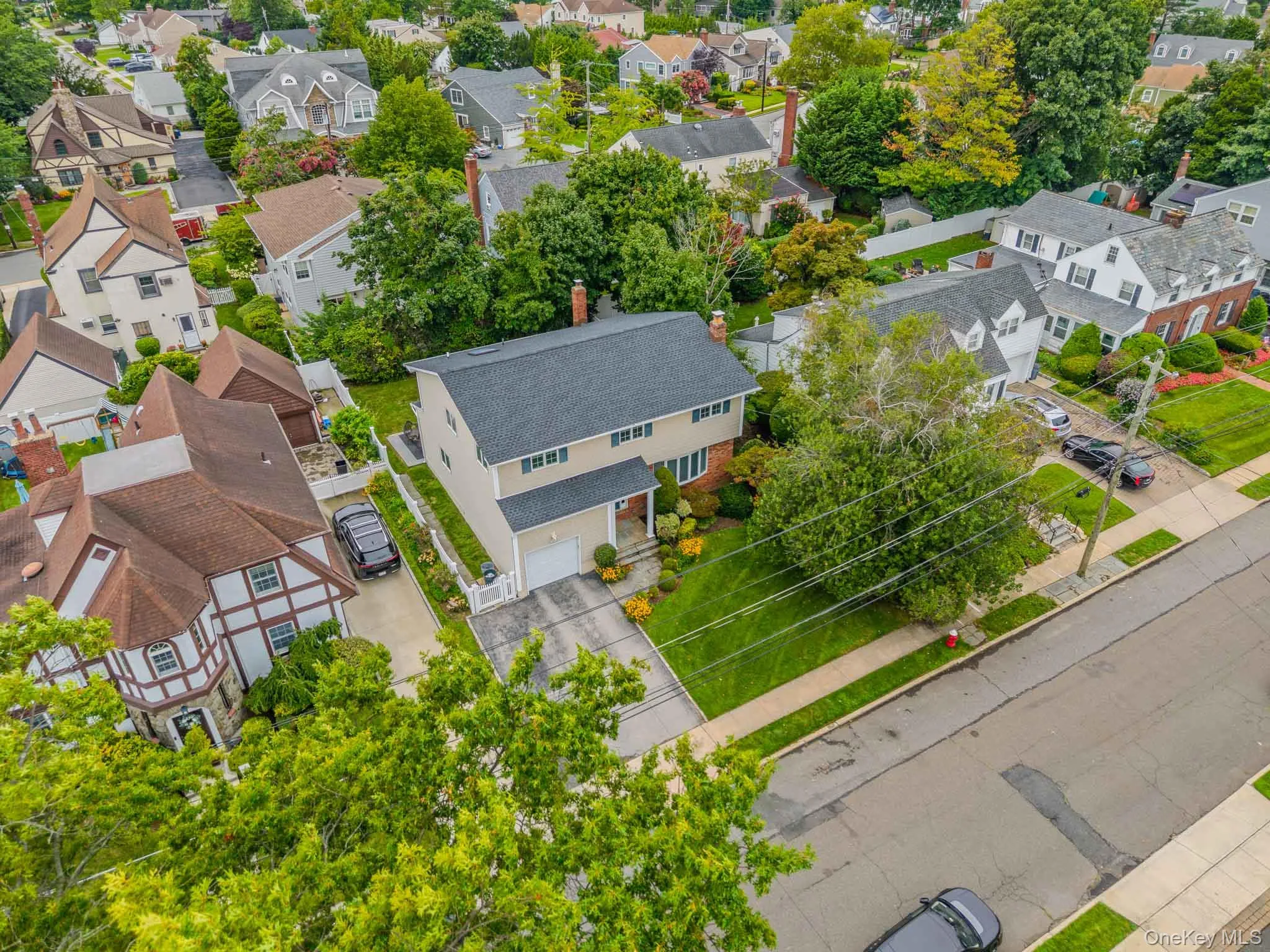 19 Howland Road, Hempstead, NY, 4 Bedrooms Bedrooms, 8 Rooms Rooms,2 BathroomsBathrooms,Residential,For Rent,Howland,0,1035673 19 Howland Road, Hempstead, NY, 4 Bedrooms Bedrooms, 8 Rooms Rooms,2 BathroomsBathrooms,Residential,For Rent,Howland,0,1035673