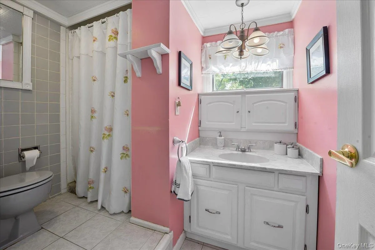 32 Carolina Drive, Clarkstown, NY, 4 Bedrooms Bedrooms, 10 Rooms Rooms,2 BathroomsBathrooms,Residential,For Rent,Carolina,0,1035674 32 Carolina Drive, Clarkstown, NY, 4 Bedrooms Bedrooms, 10 Rooms Rooms,2 BathroomsBathrooms,Residential,For Rent,Carolina,0,1035674