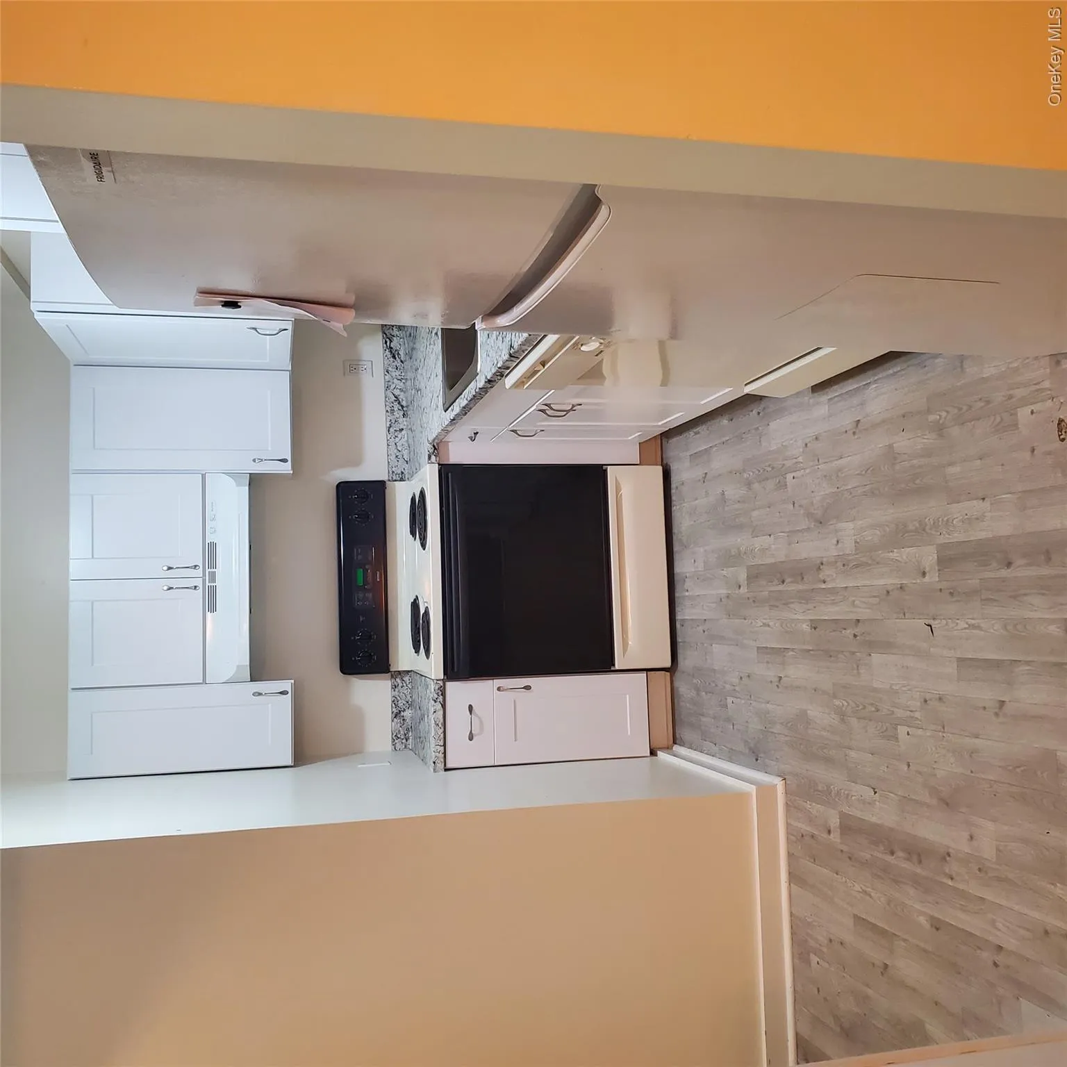 160 West Road, Pleasant Valley, NY, 1 Bedroom Bedrooms, 4 Rooms Rooms,1 BathroomBathrooms,Residential Lease,For Rent,West,0,1035677 160 West Road, Pleasant Valley, NY, 1 Bedroom Bedrooms, 4 Rooms Rooms,1 BathroomBathrooms,Residential Lease,For Rent,West,0,1035677