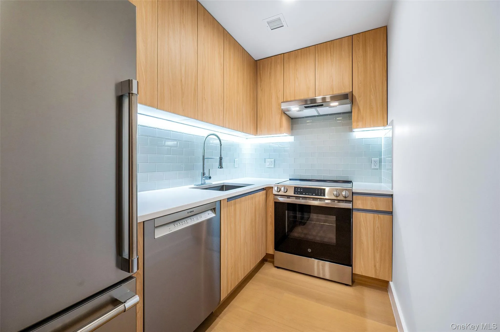 150-02 Northern Boulevard, New York, NY, 1 Bedroom Bedrooms, 4 Rooms Rooms,1 BathroomBathrooms,Residential,For Rent,Northern,0,1035679 150-02 Northern Boulevard, New York, NY, 1 Bedroom Bedrooms, 4 Rooms Rooms,1 BathroomBathrooms,Residential,For Rent,Northern,0,1035679